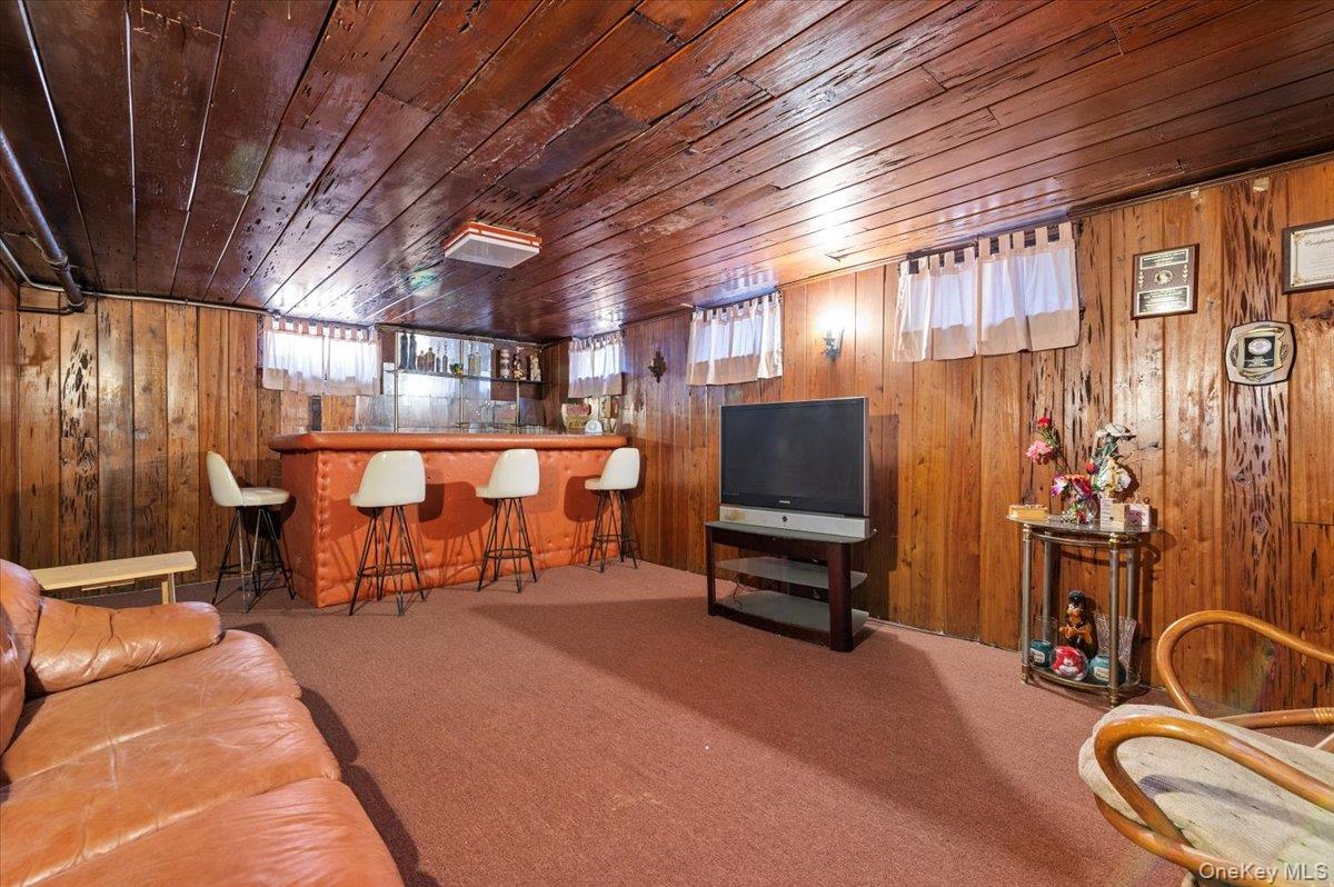 11615 220th Street, Cambria Heights, NY 11411