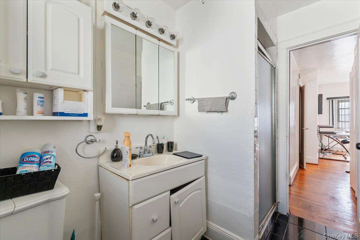 11615 220th Street, Cambria Heights, NY 11411