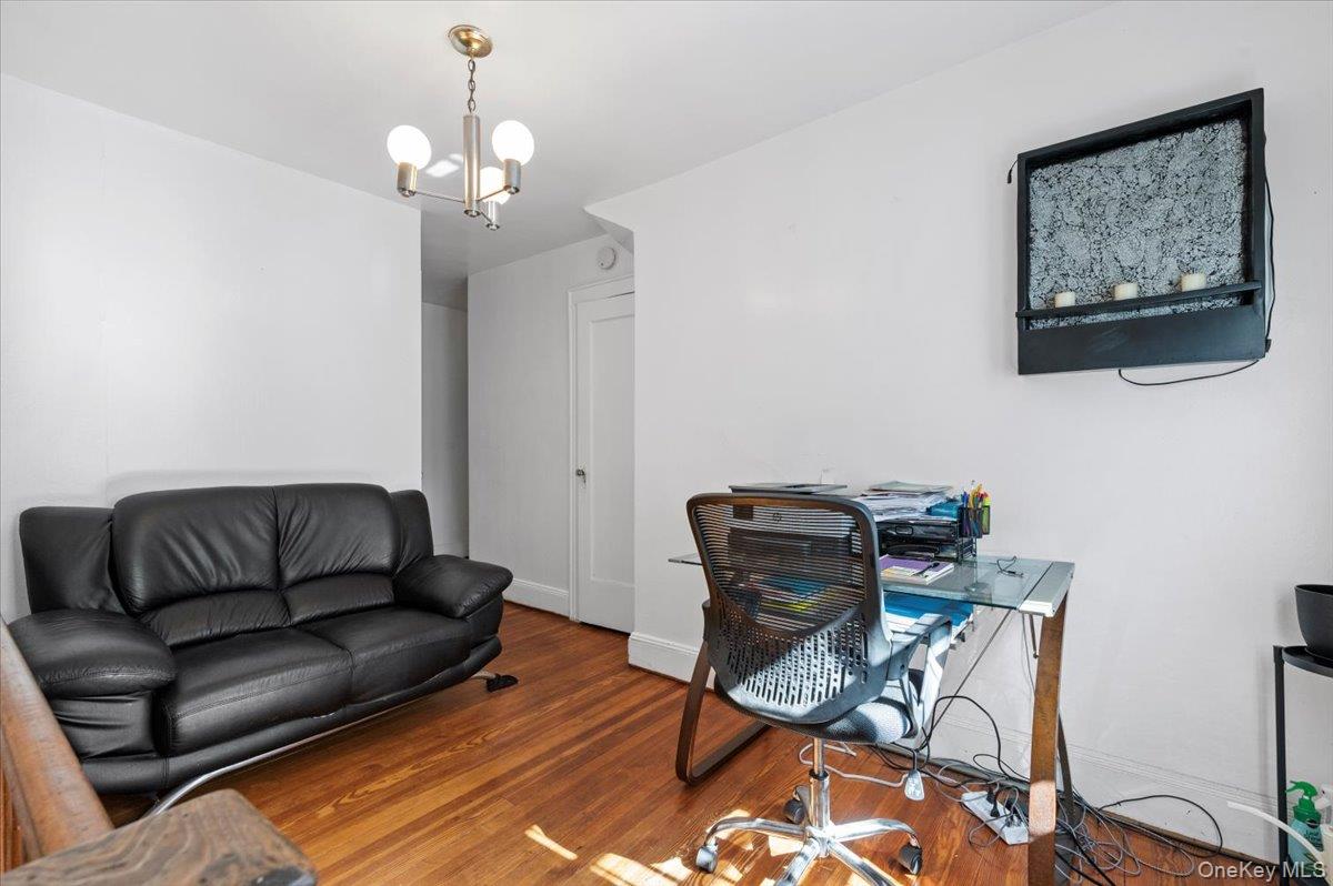 11615 220th Street, Cambria Heights, NY 11411