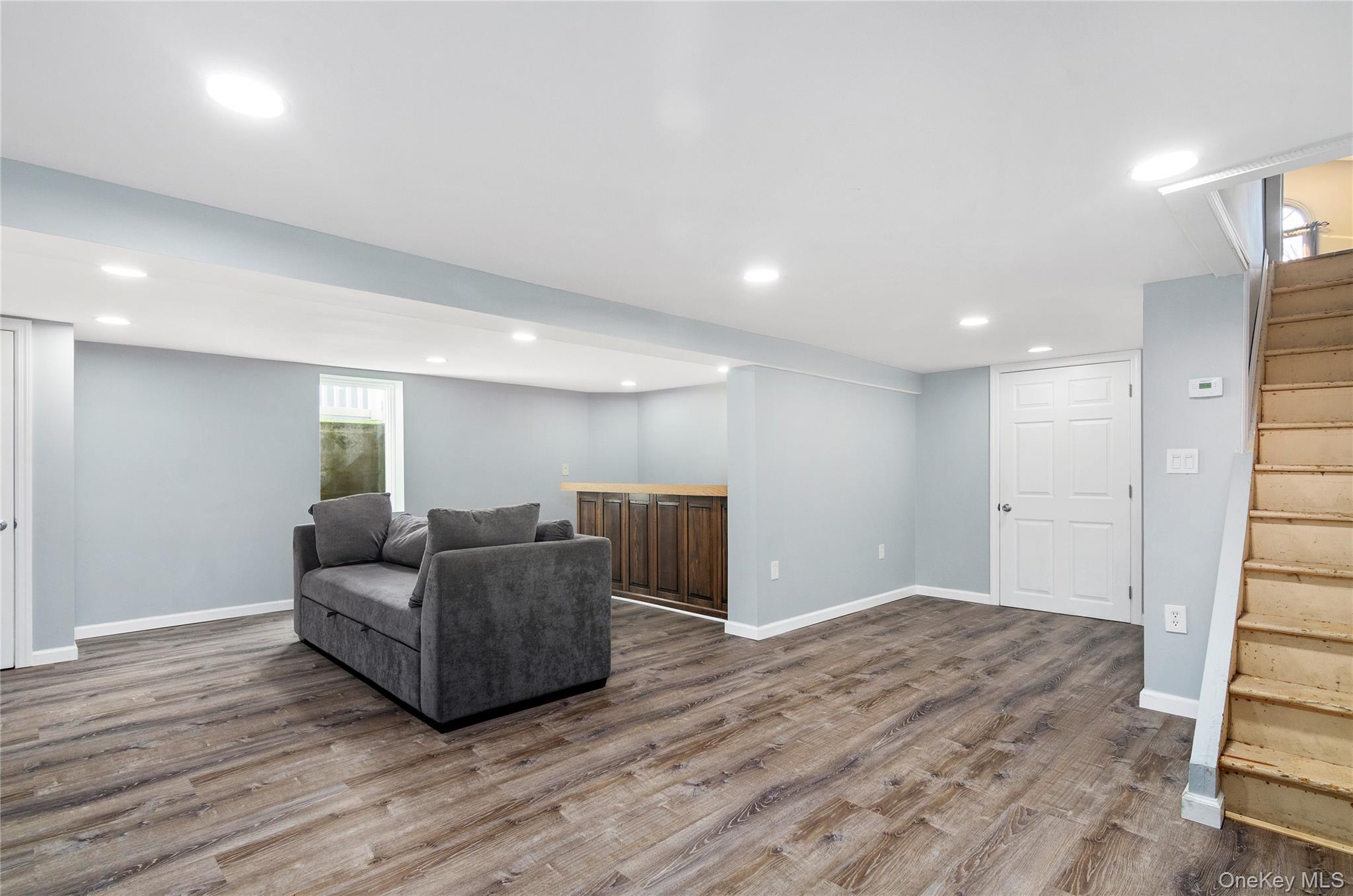 122 Dougherty Avenue, Holbrook, NY 11741