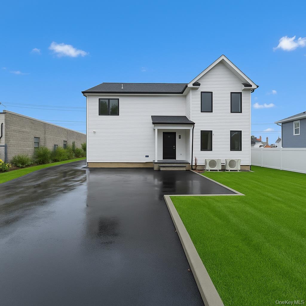 437 Sunrise Highway, West Babylon, NY 11704