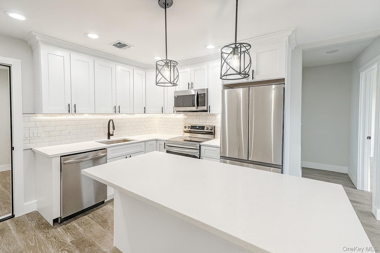 437 Sunrise Highway, West Babylon, NY 11704