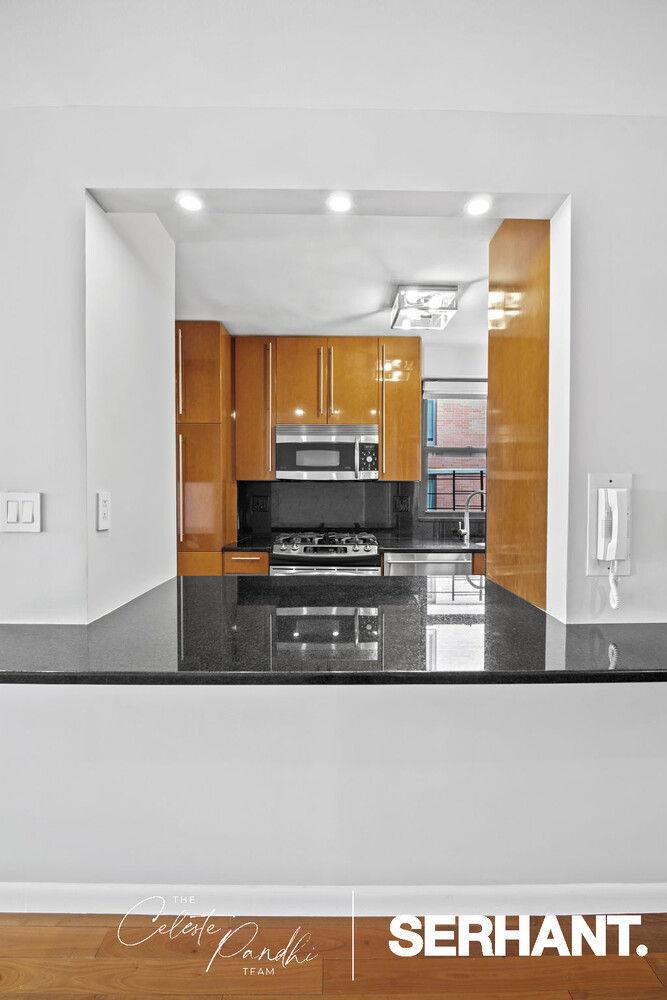 301 E 63RD Street # 14J, New York (Manhattan), NY 10065