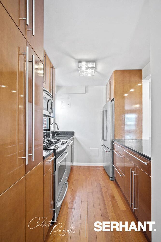 301 E 63RD Street # 14J, New York (Manhattan), NY 10065