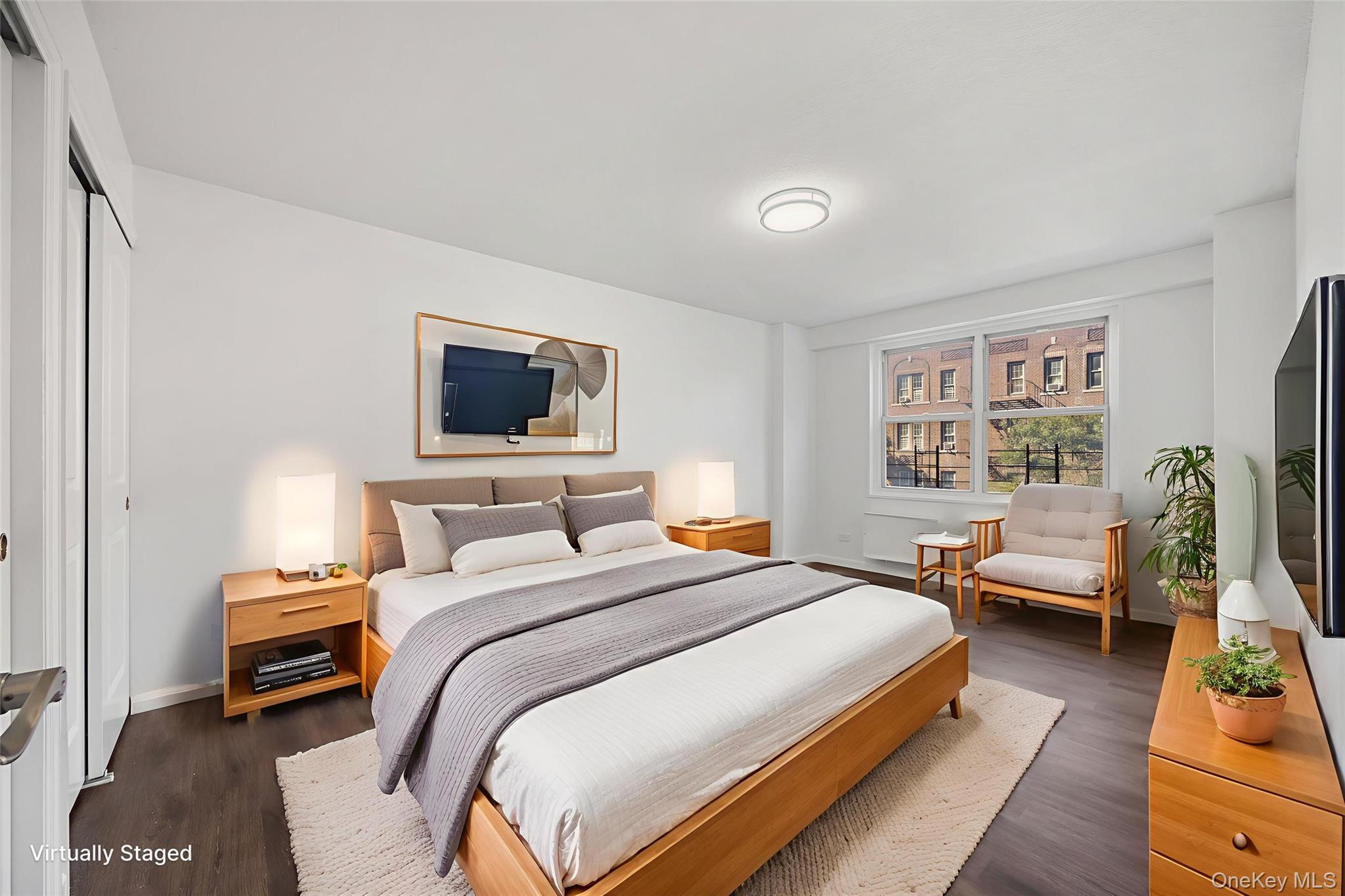 2550 Olinville Avenue # 4G, Bronx, NY 10467