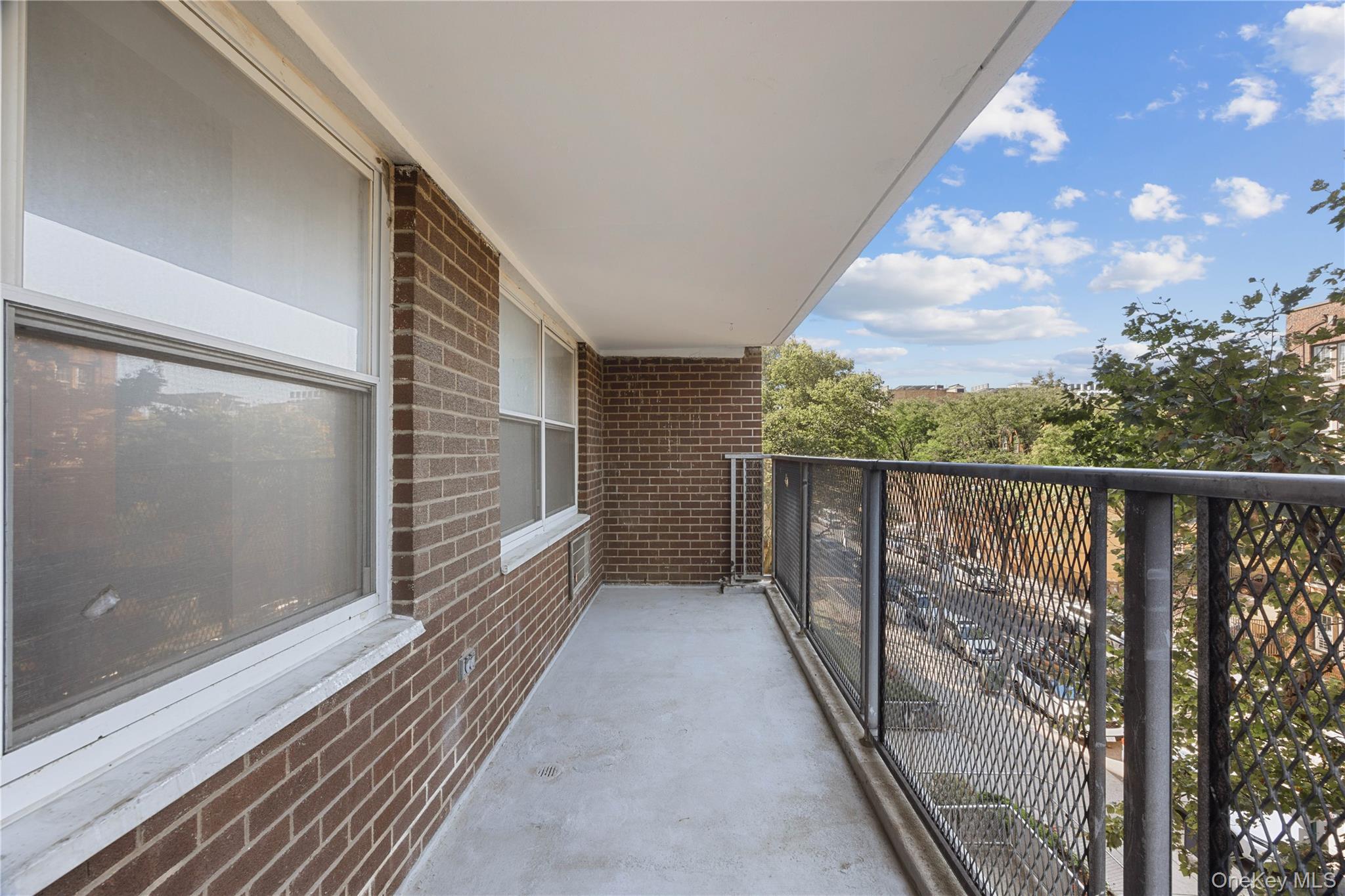 2550 Olinville Avenue # 4G, Bronx, NY 10467