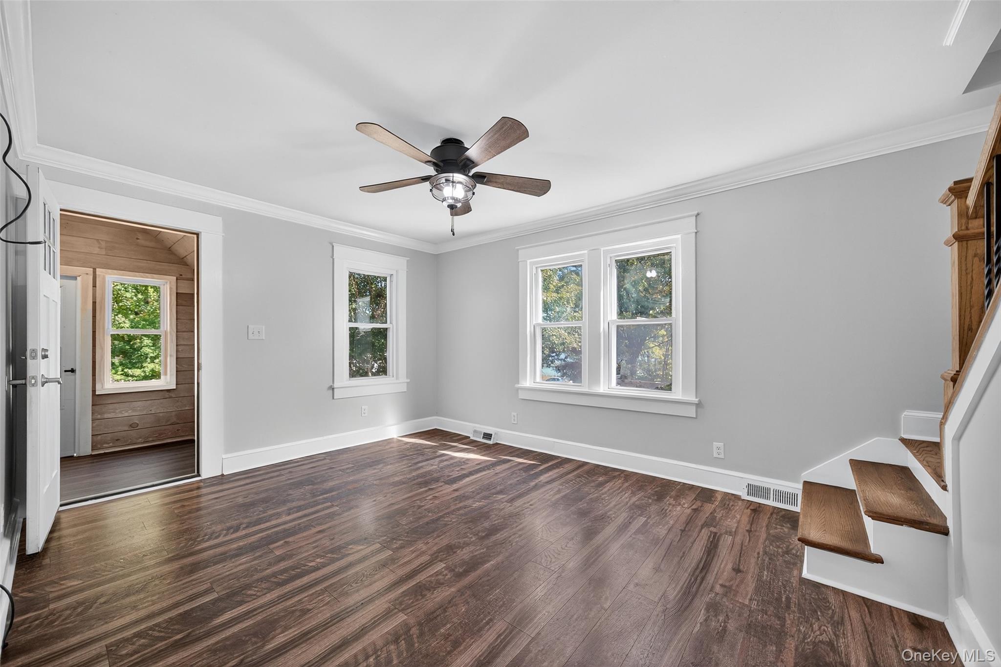 15 Clark Street, Middletown, NY 10940