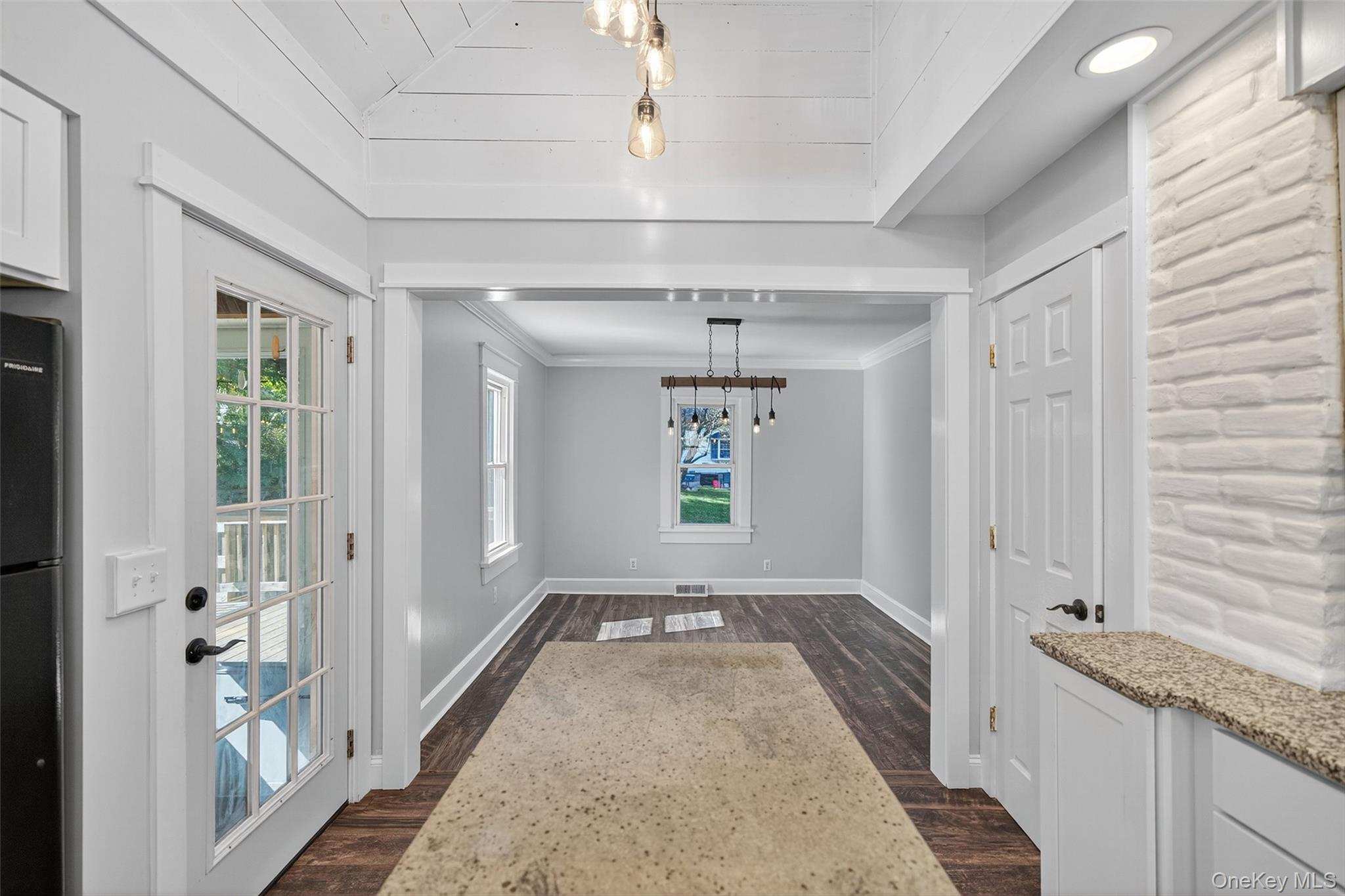 15 Clark Street, Middletown, NY 10940