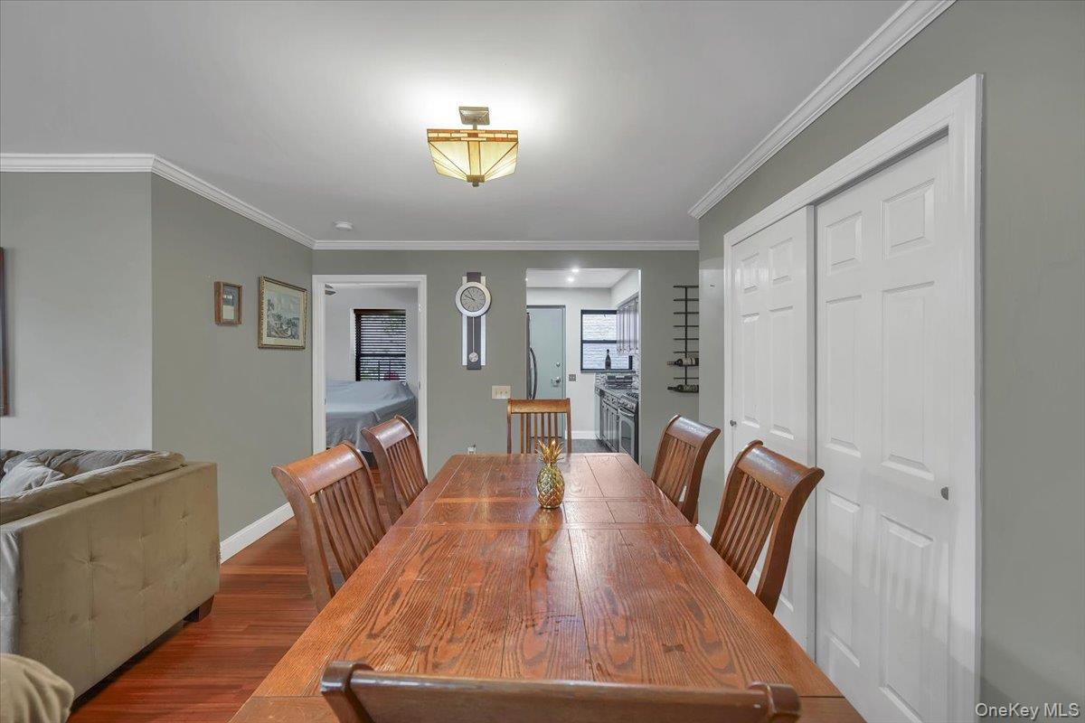 190 W 239th Street, Bronx, NY 10463