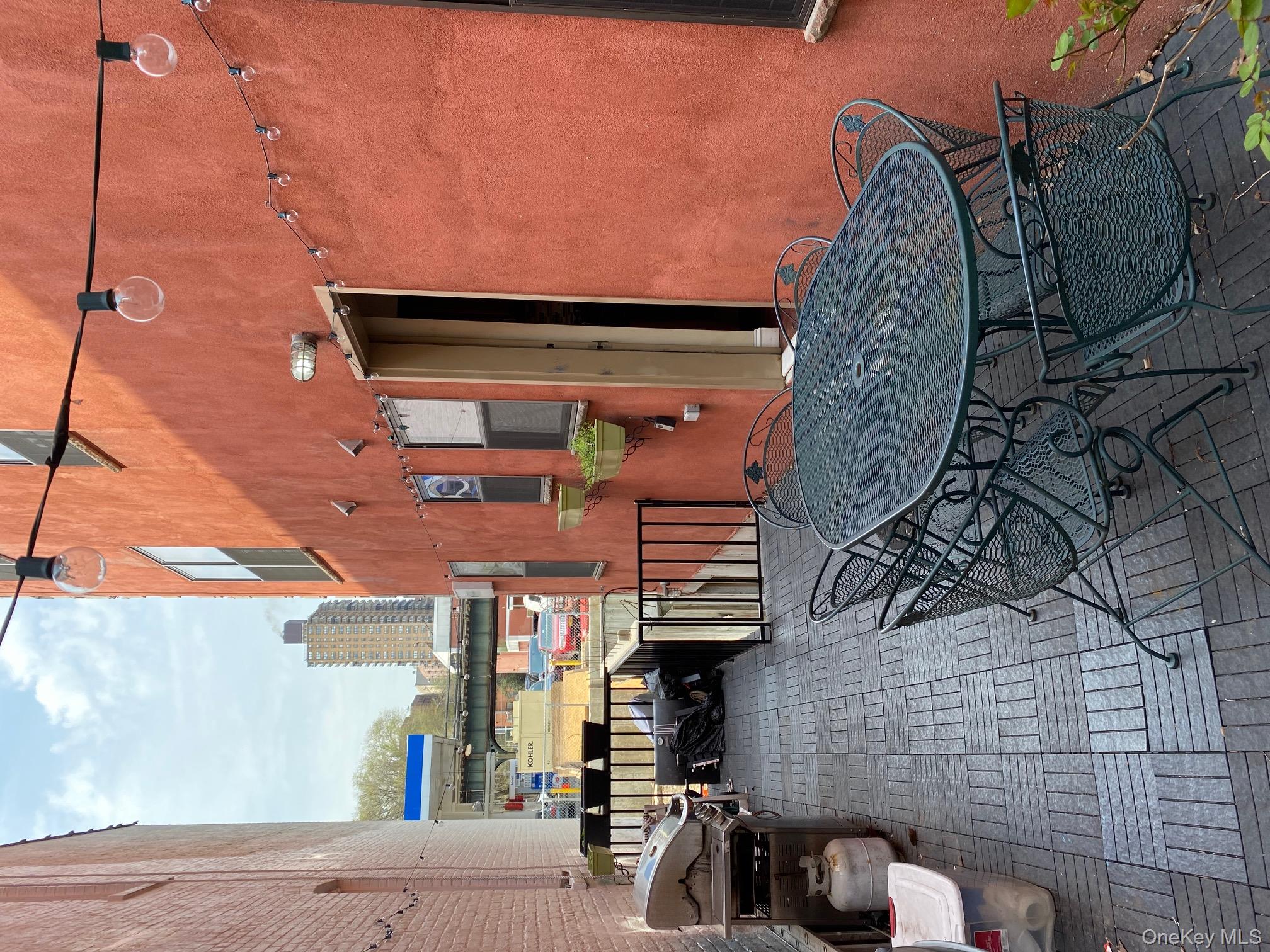 190 W 239th Street, Bronx, NY 10463