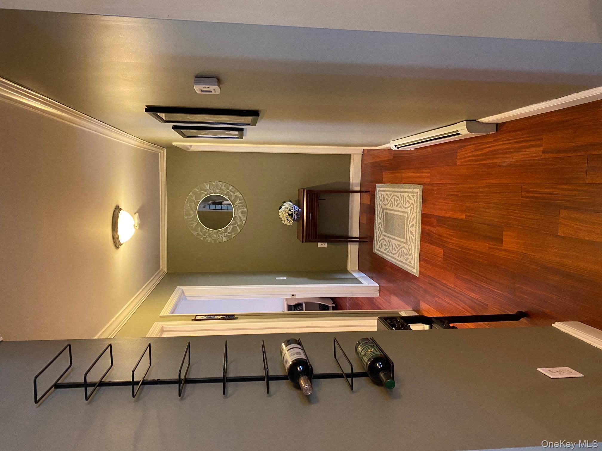 190 W 239th Street, Bronx, NY 10463