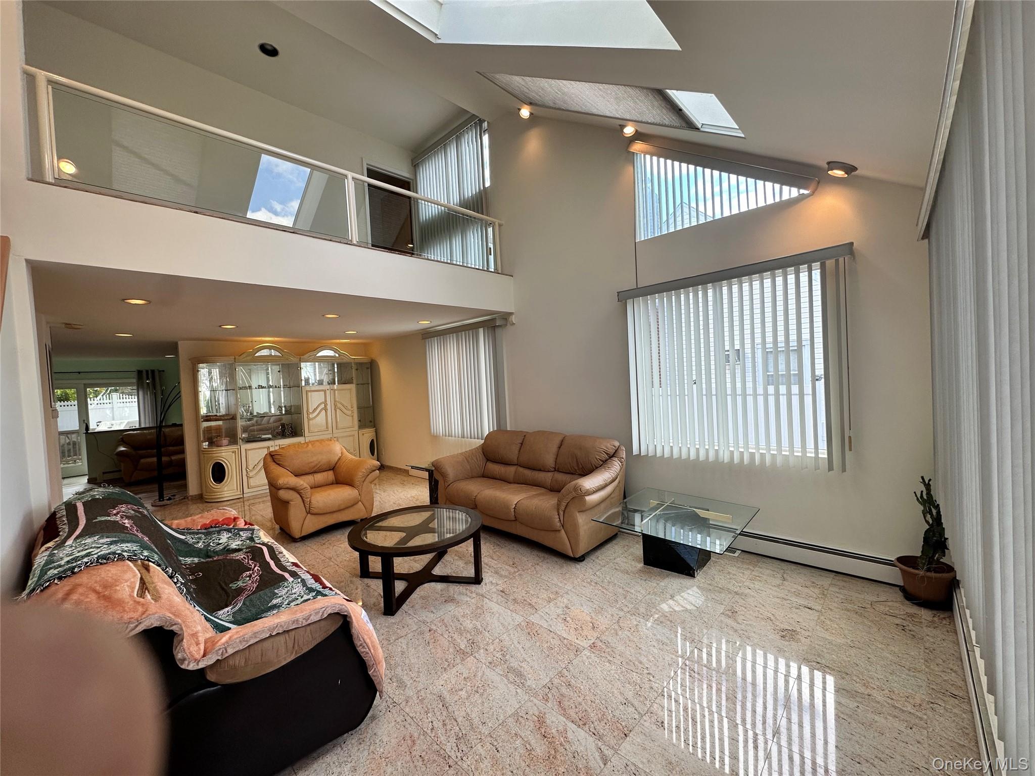 1027 Windermere Road, Franklin Square, NY 11010