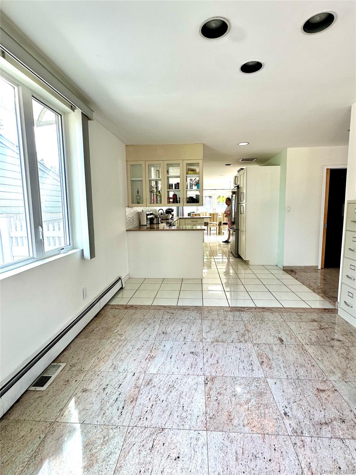 1027 Windermere Road, Franklin Square, NY 11010