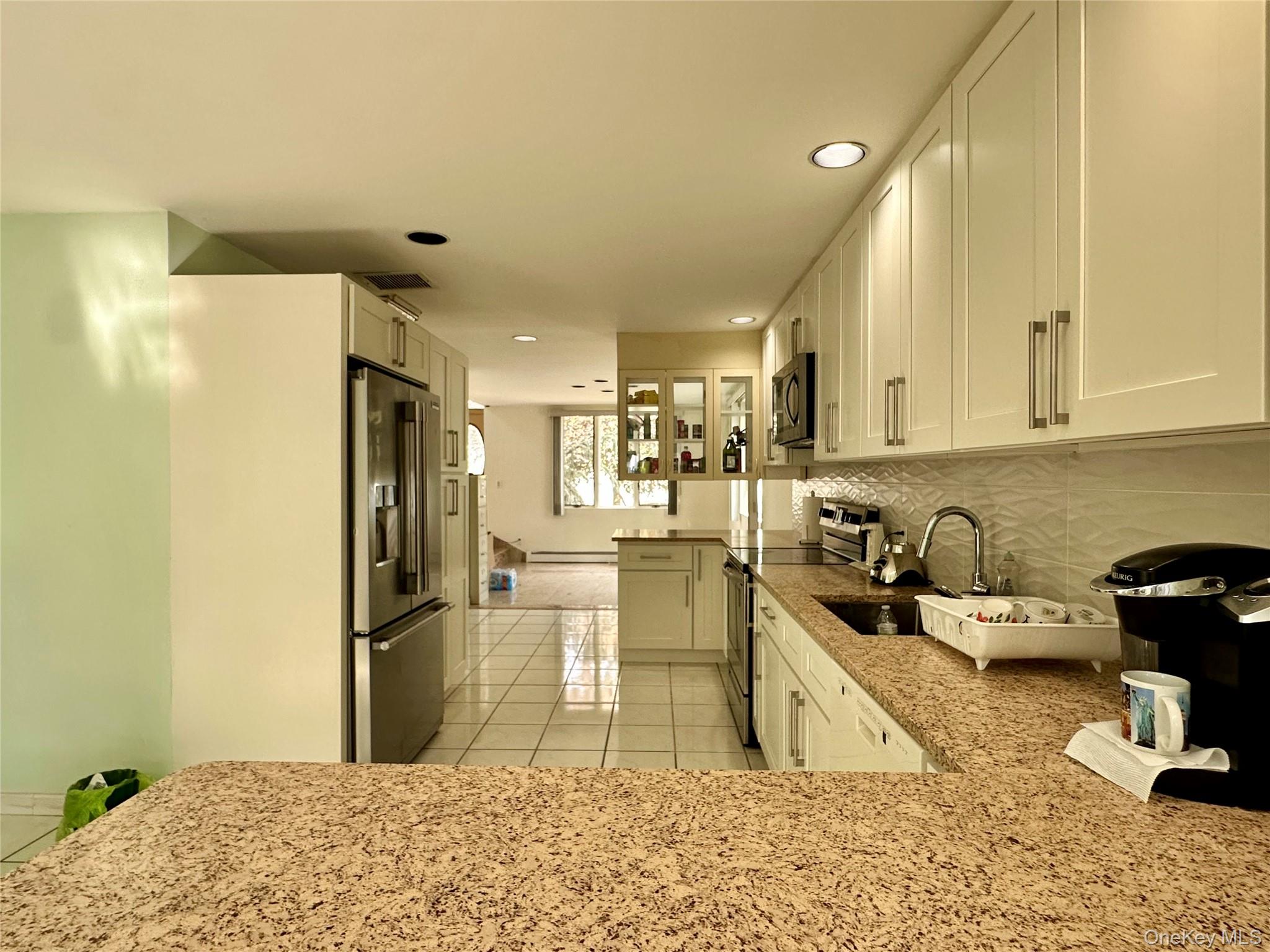 1027 Windermere Road, Franklin Square, NY 11010