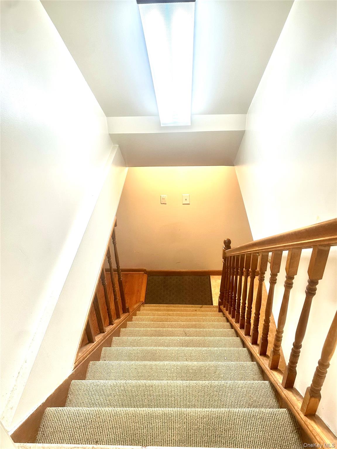 1027 Windermere Road, Franklin Square, NY 11010