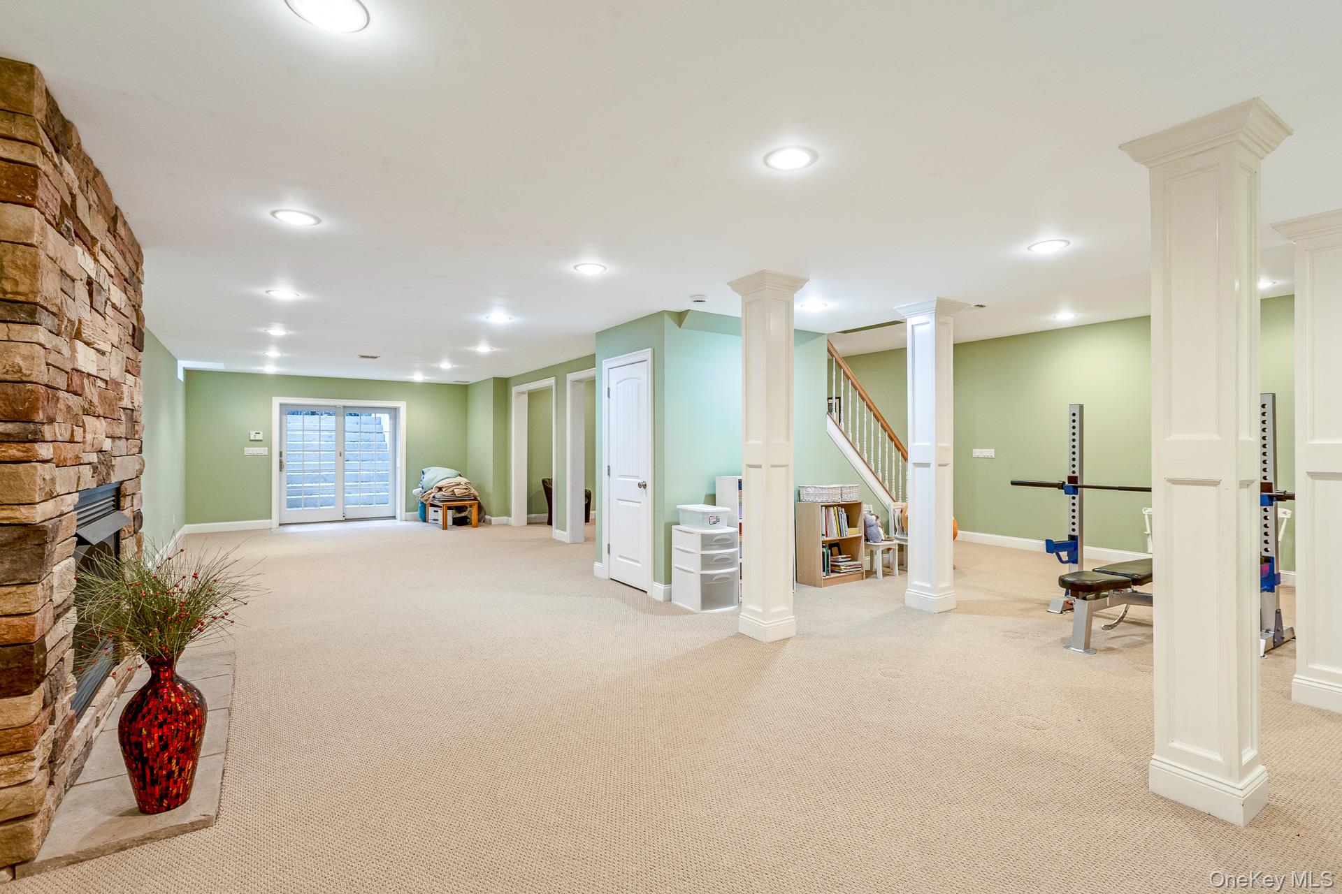 4 Martin Avenue, Shoreham, NY 11786