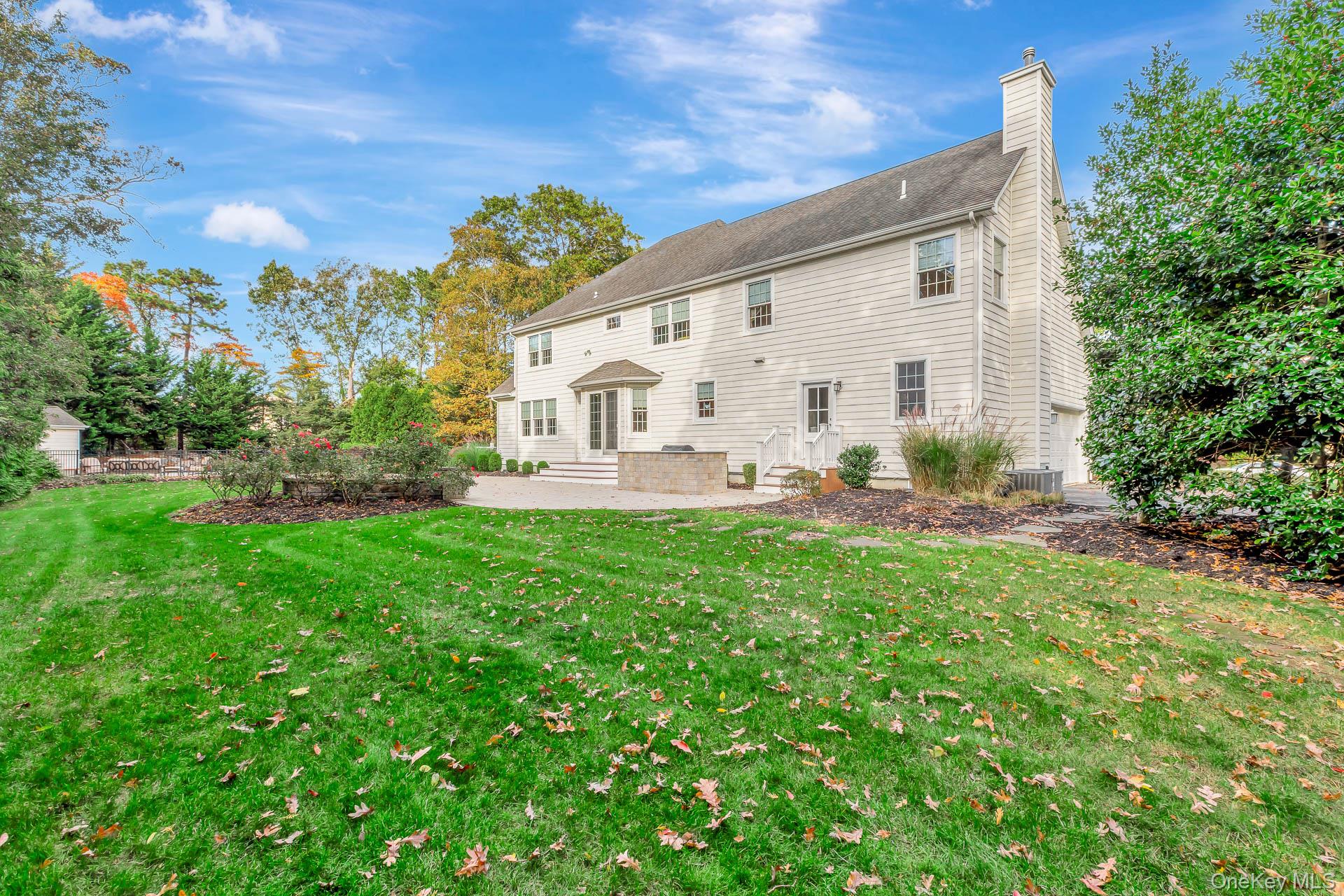 4 Martin Avenue, Shoreham, NY 11786