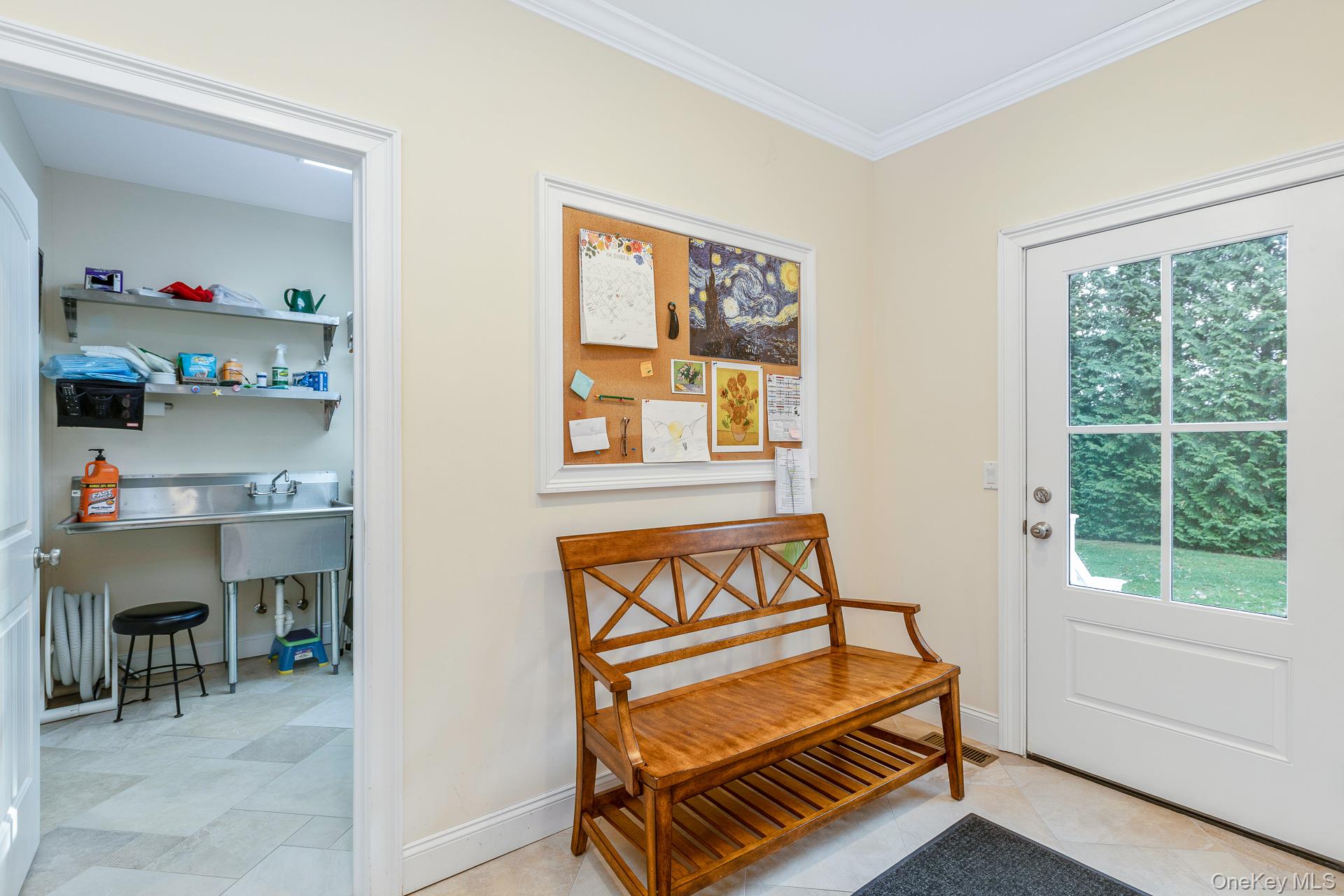 4 Martin Avenue, Shoreham, NY 11786