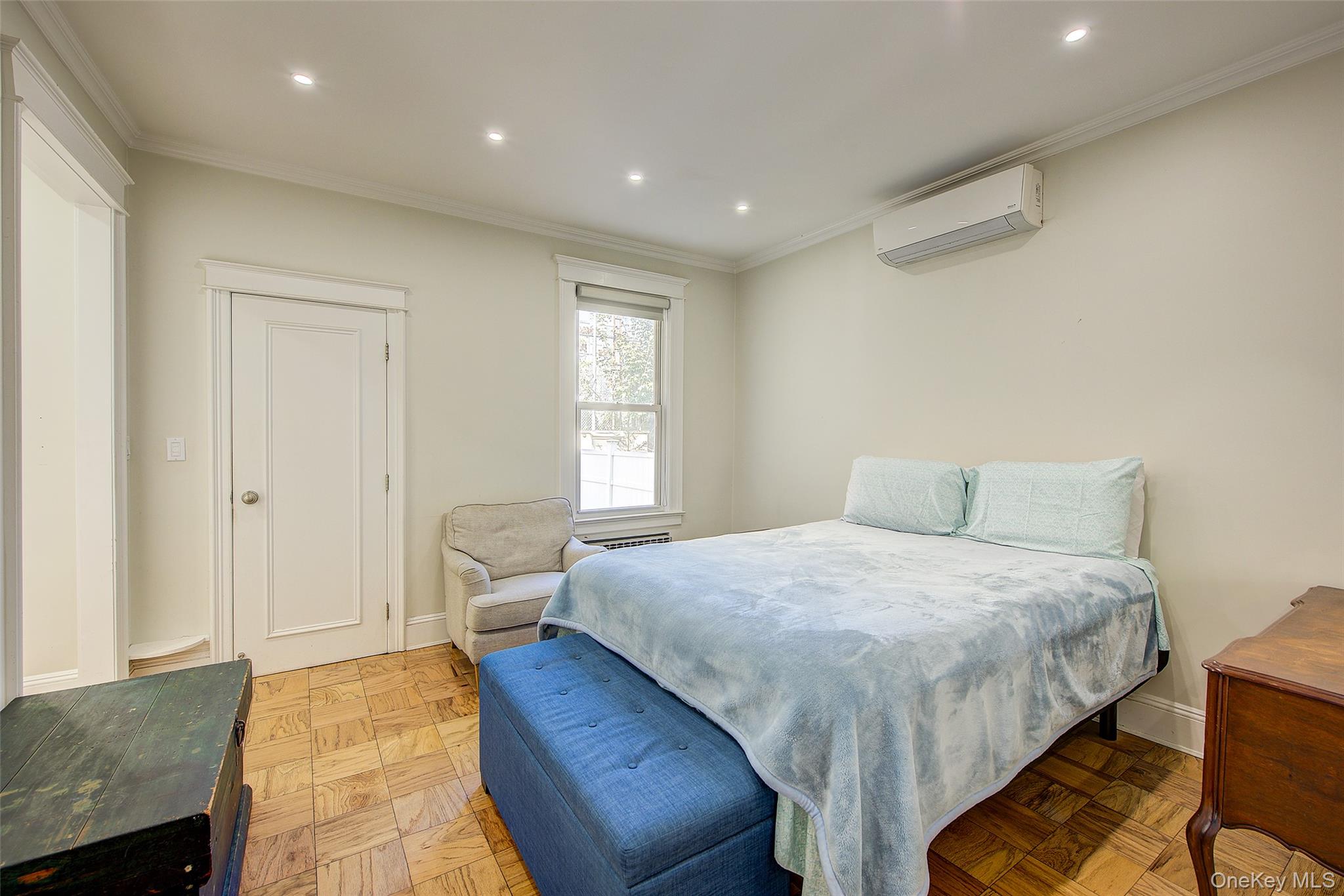 85-21 56th Avenue, Elmhurst, NY 11373