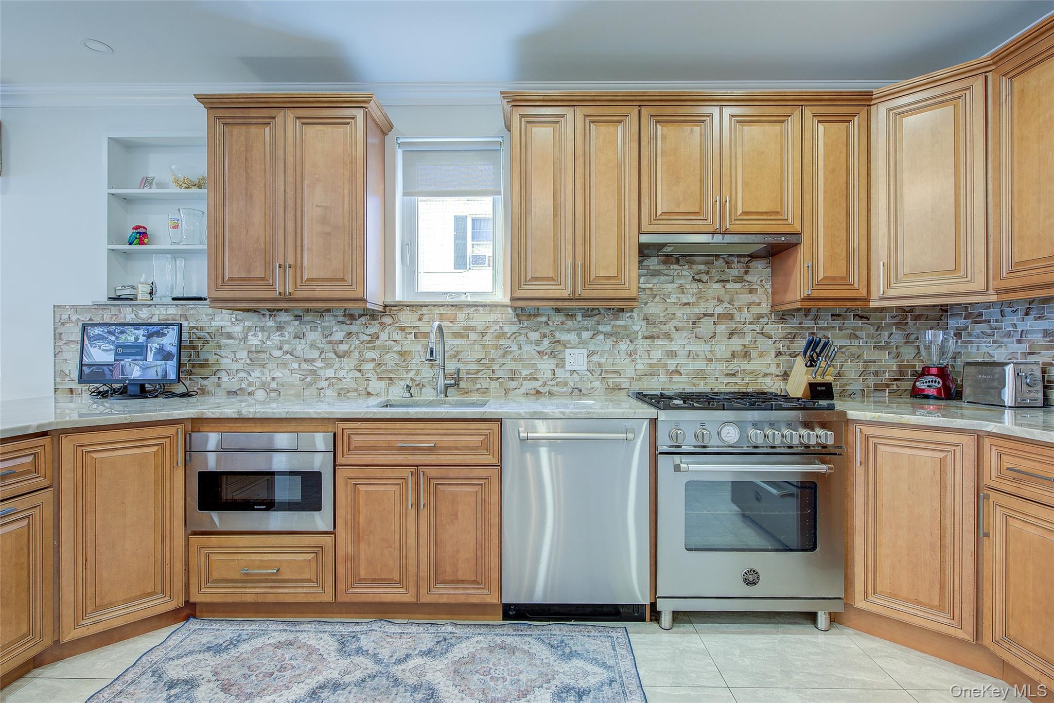 85-21 56th Avenue, Elmhurst, NY 11373