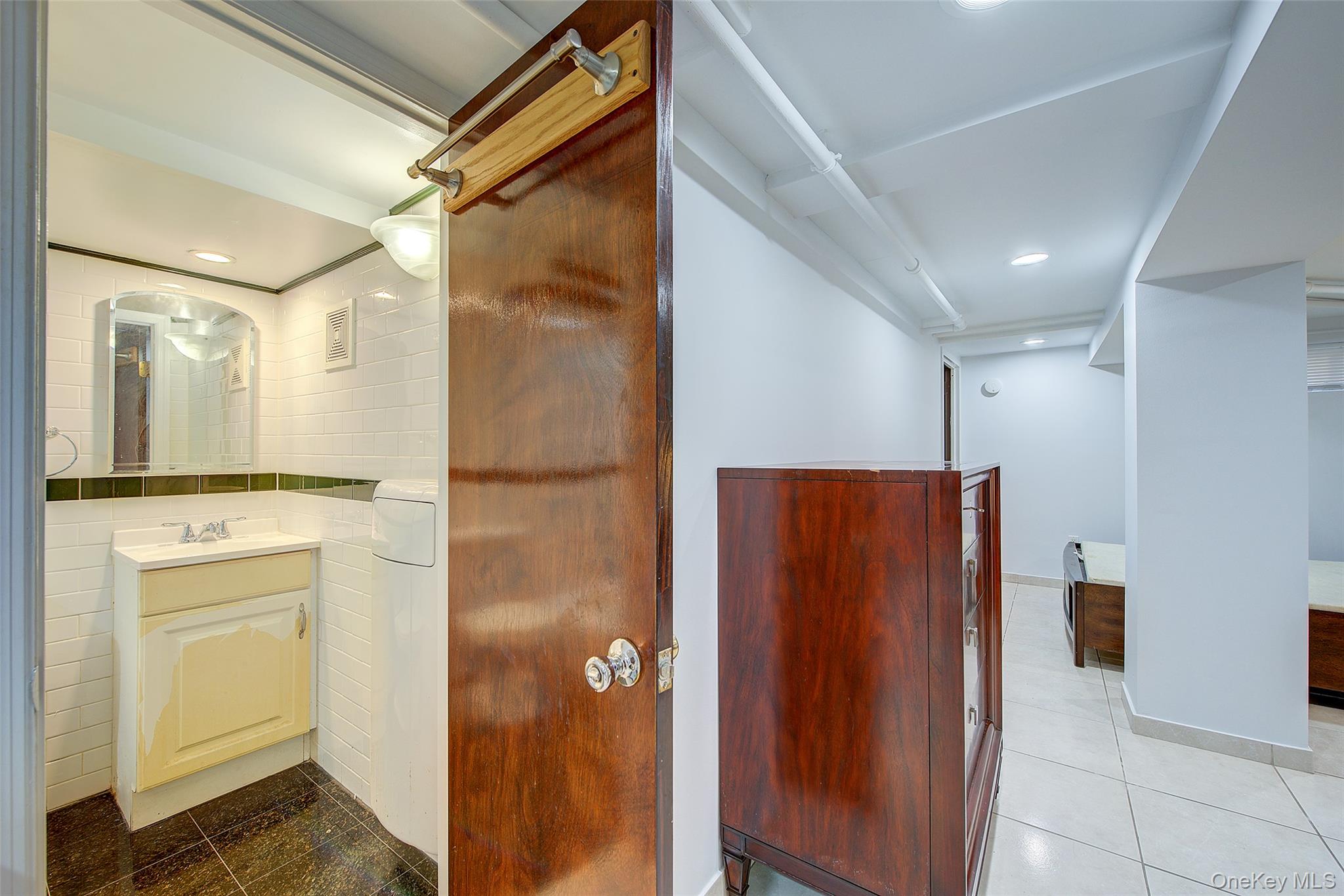 85-21 56th Avenue, Elmhurst, NY 11373