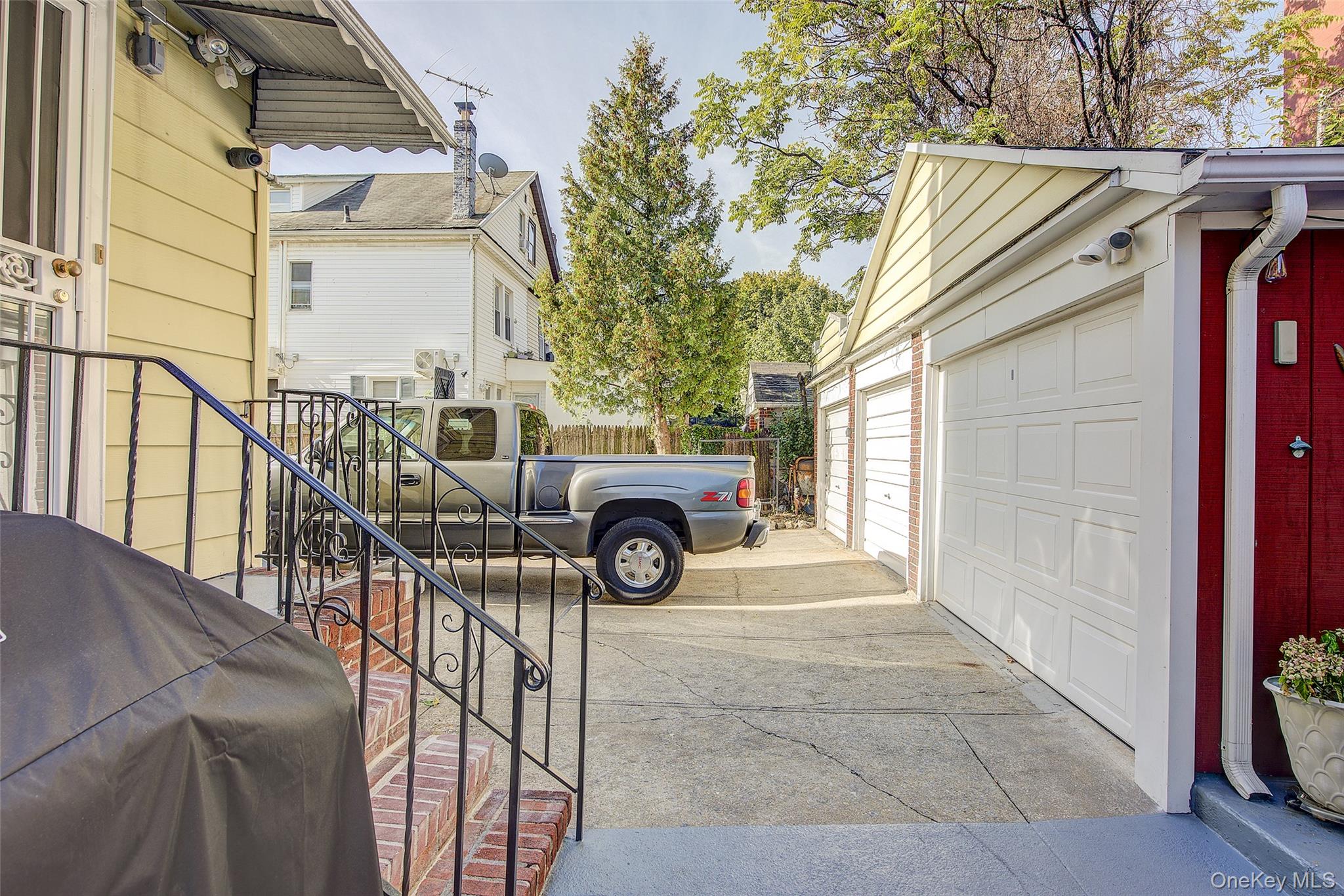 85-21 56th Avenue, Elmhurst, NY 11373