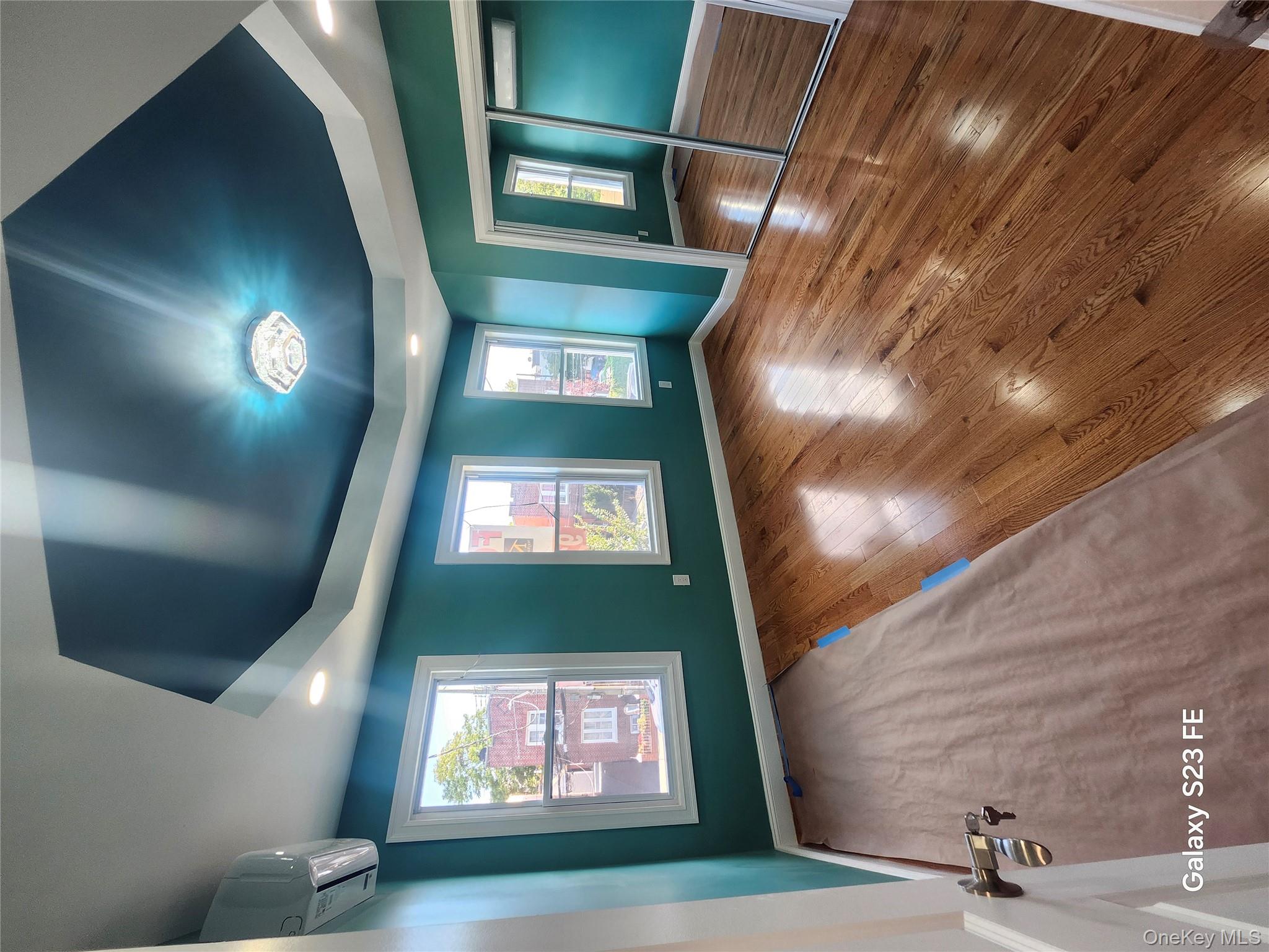 12711 89th Avenue, Richmond Hill North, NY 11418