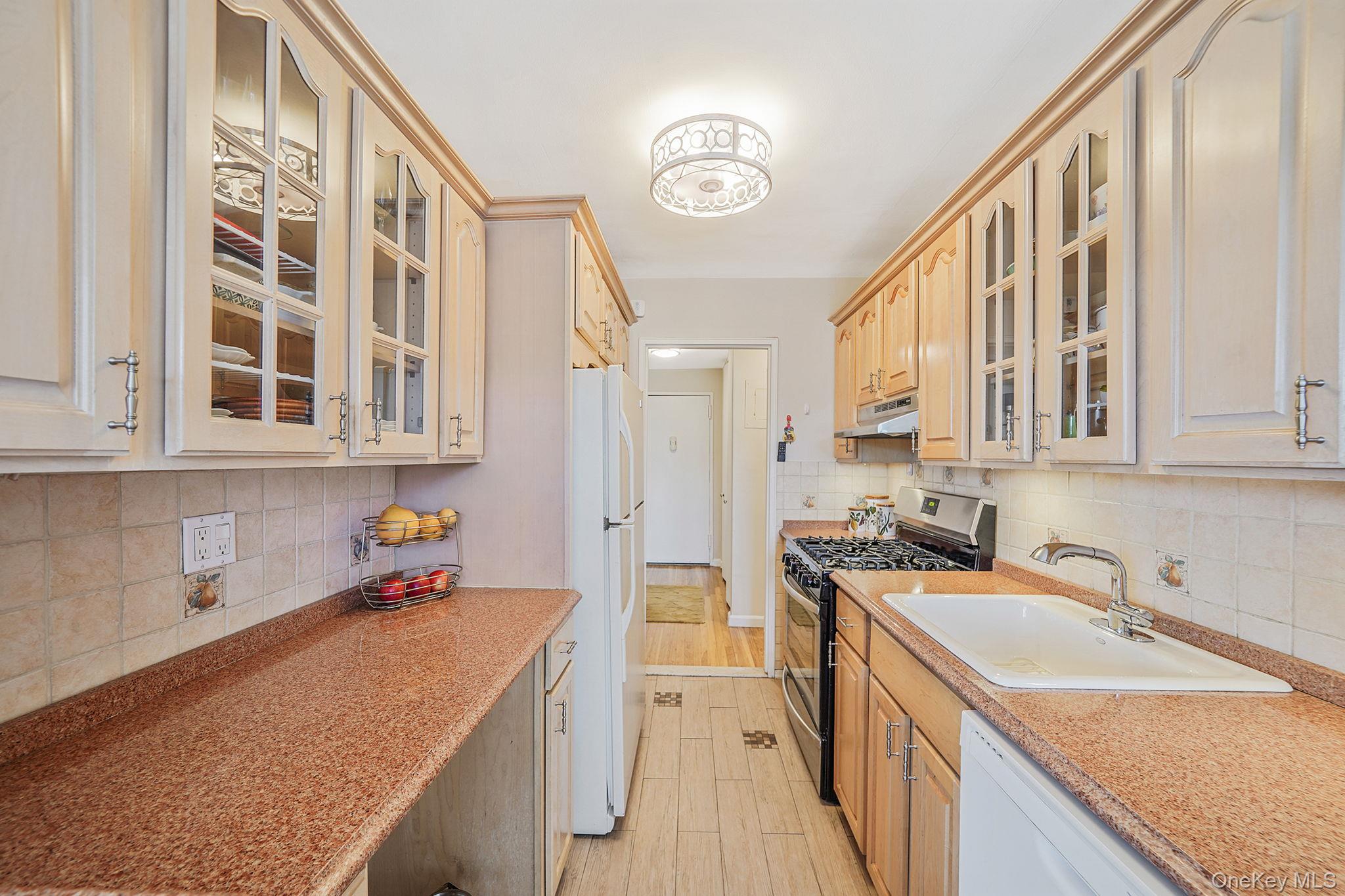 8509 151st Avenue # 5A, Howard Beach, NY 11414