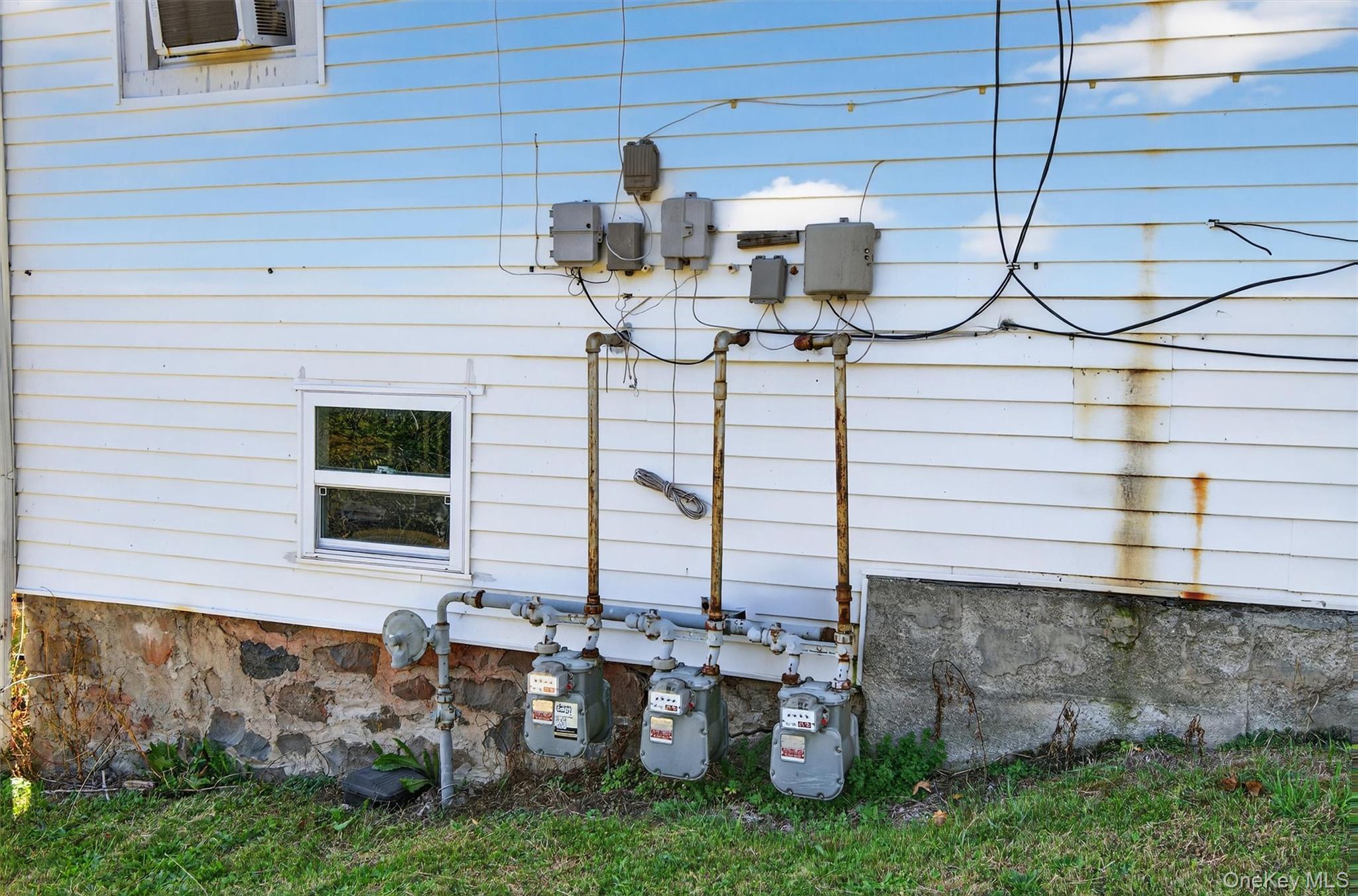 97 S Montgomery Street, Walden, NY 12586