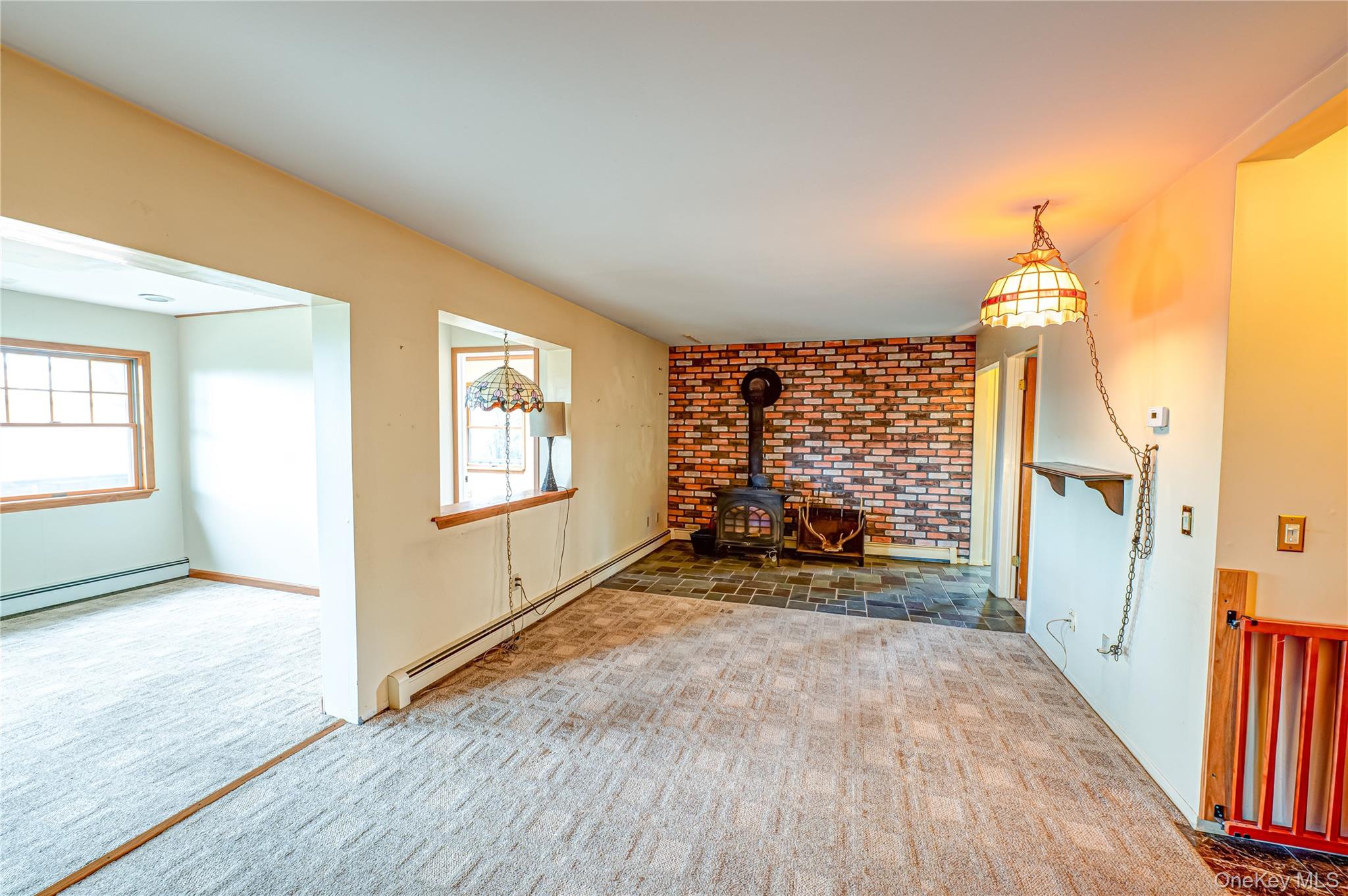 25 Violet Road, Kings Park, NY 11754