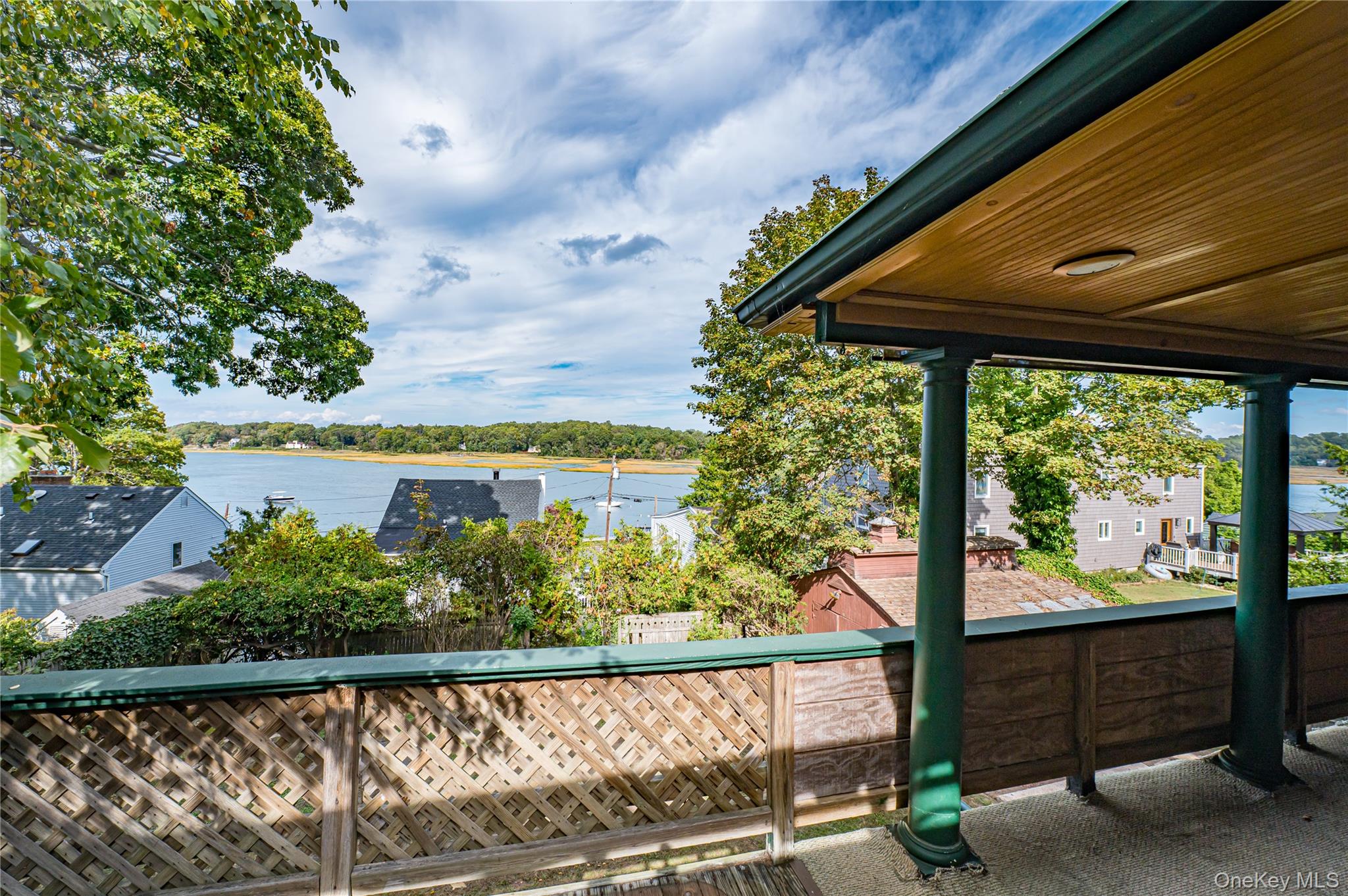 25 Violet Road, Kings Park, NY 11754