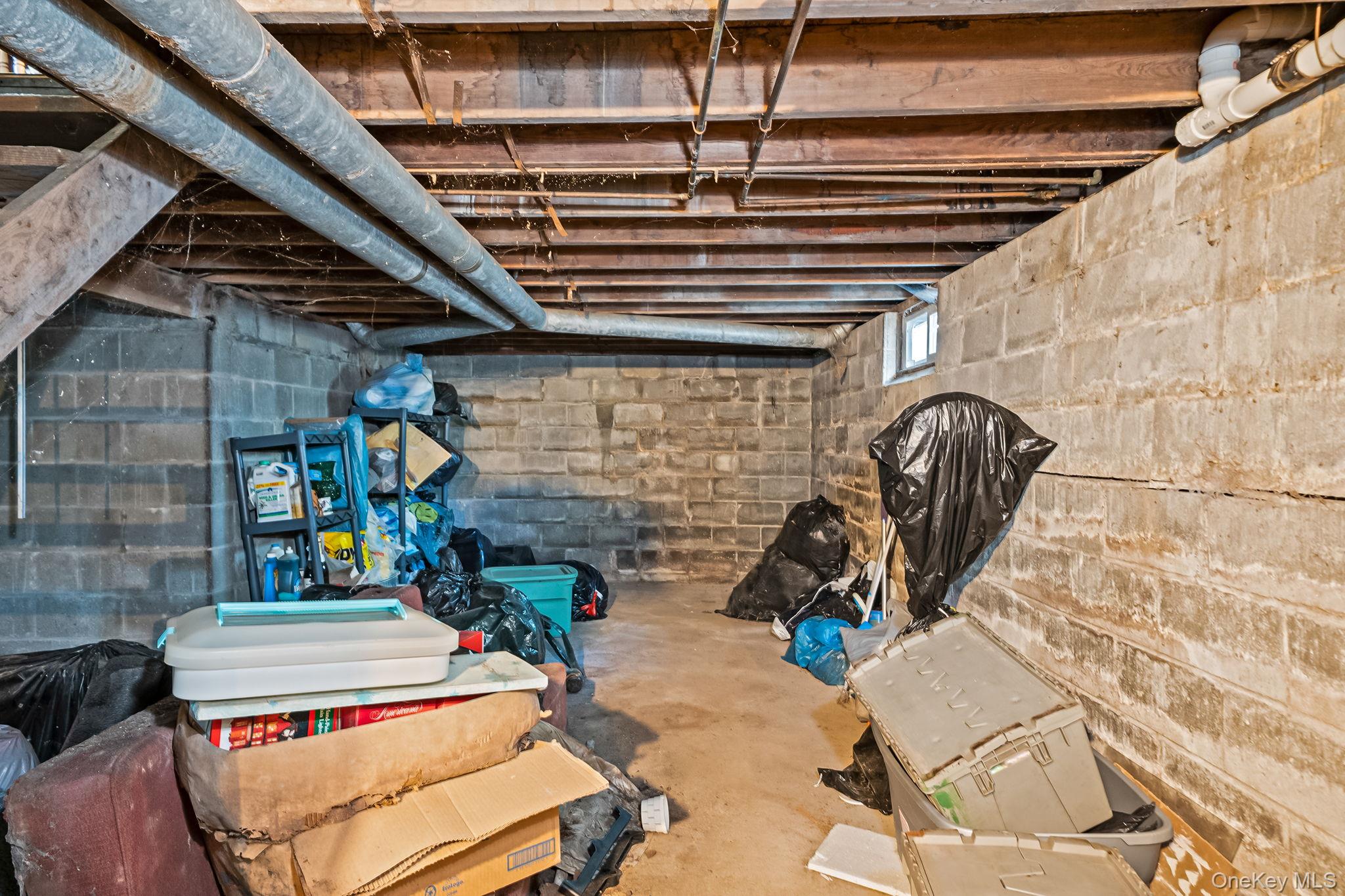 529 Elder Lane, Ronkonkoma, NY 11779