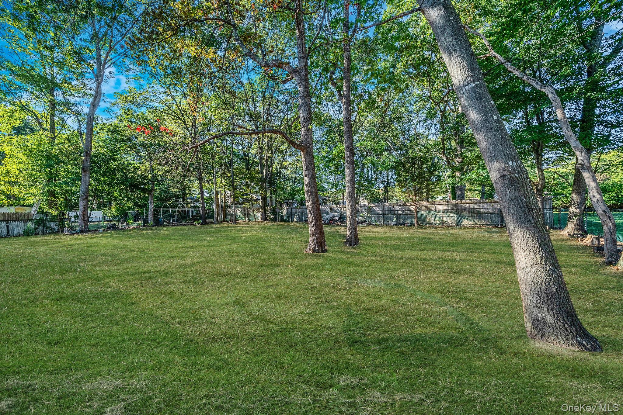 529 Elder Lane, Ronkonkoma, NY 11779