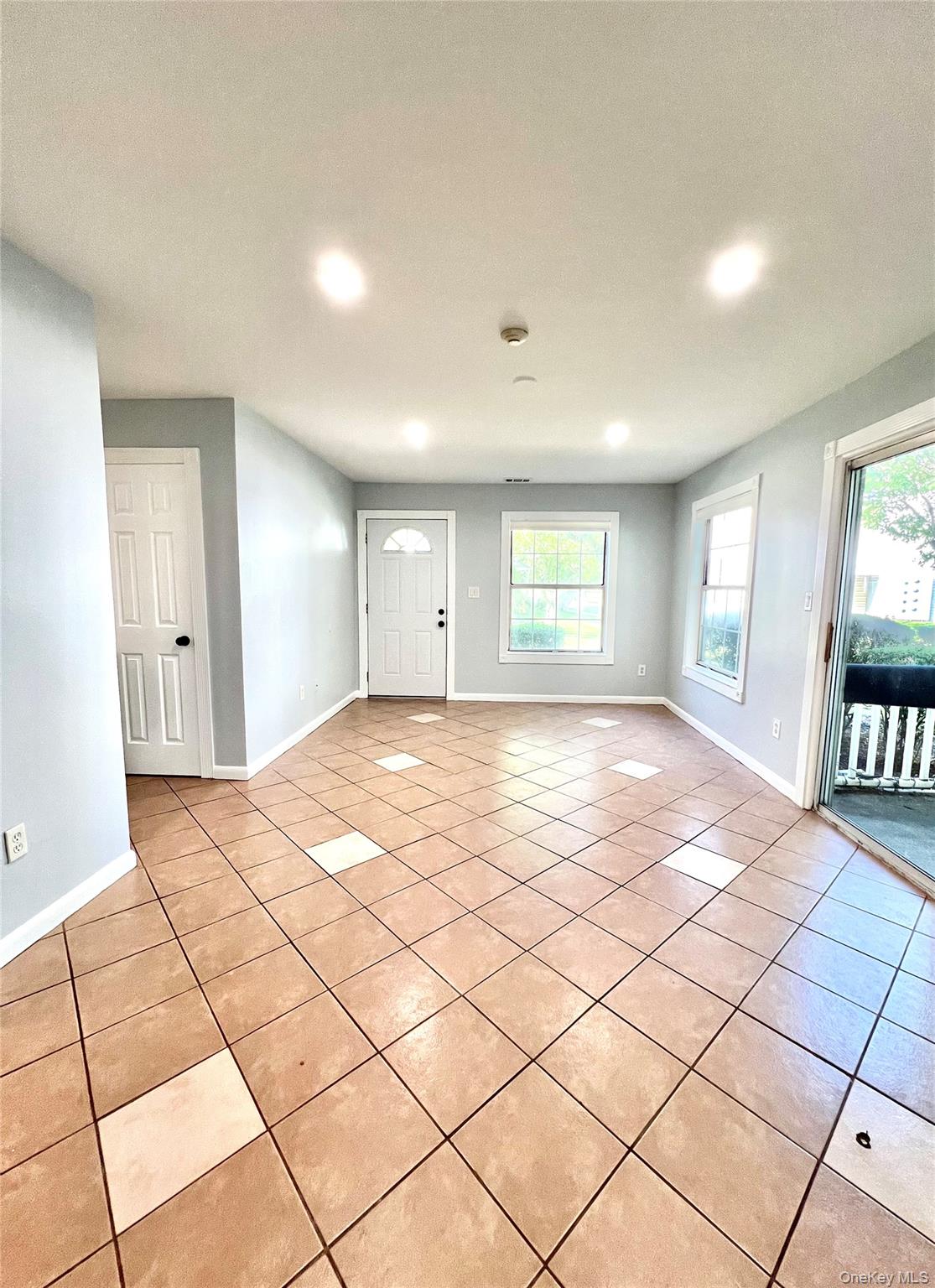 263 Fairview Circle, Middle Island, NY 11953