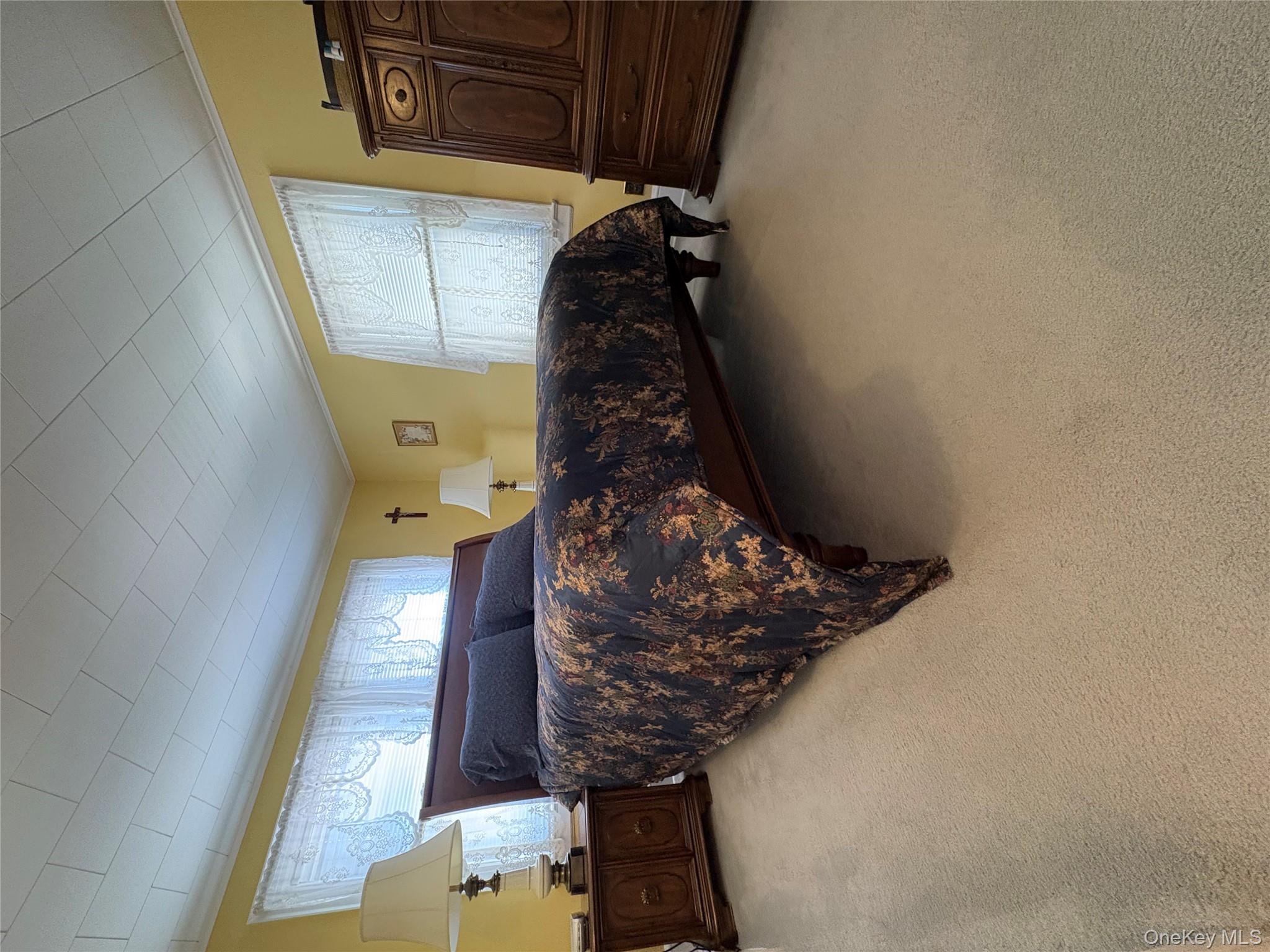 96 Millington Place, Mineola, NY 11501