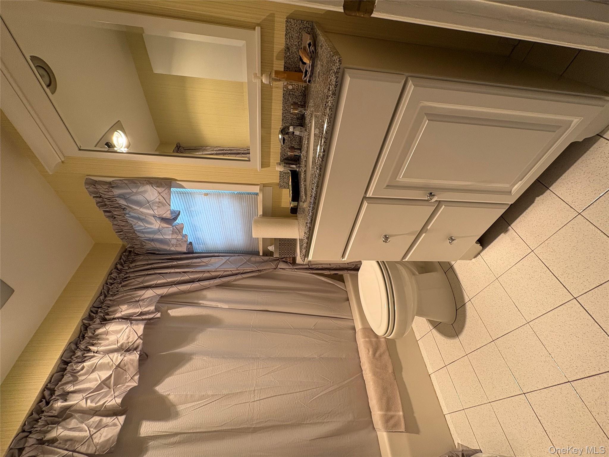 96 Millington Place, Mineola, NY 11501