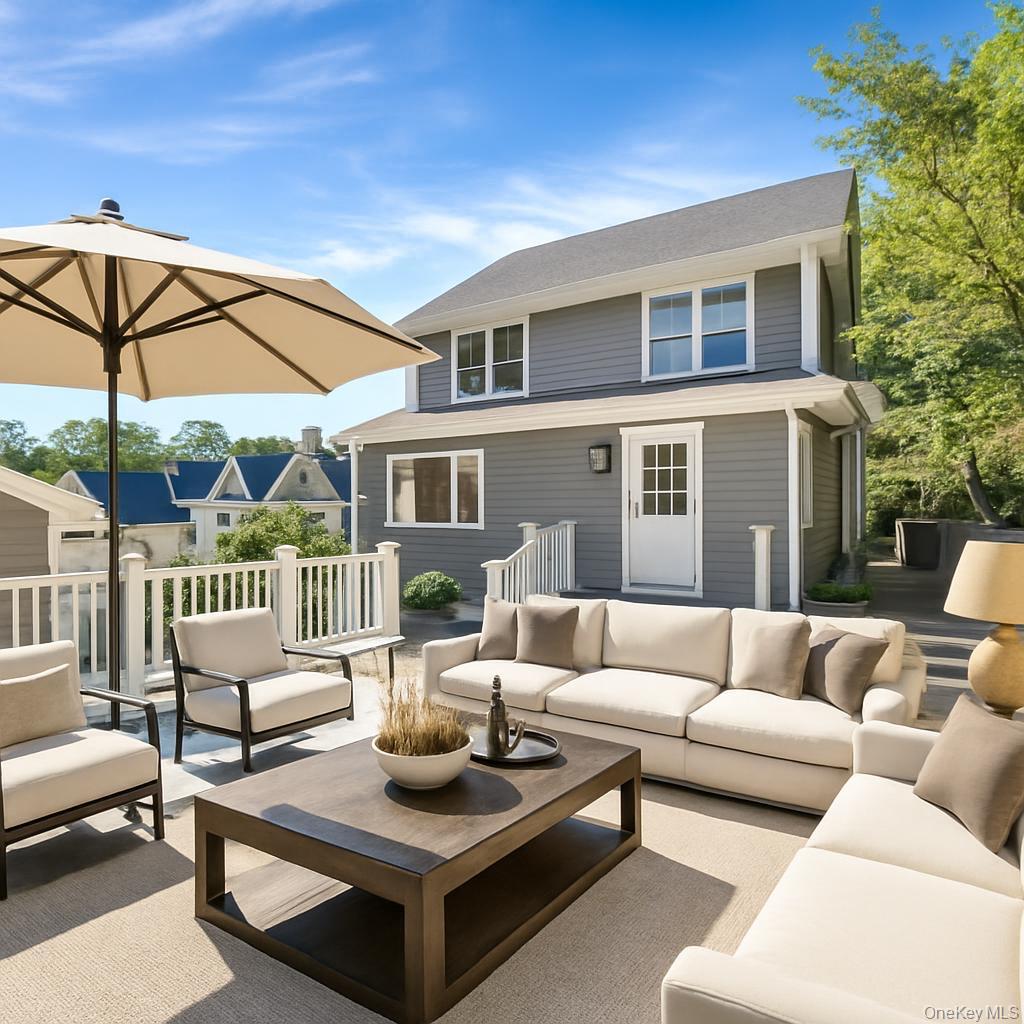 47 Carlton Avenue, Port Washington, NY 11050