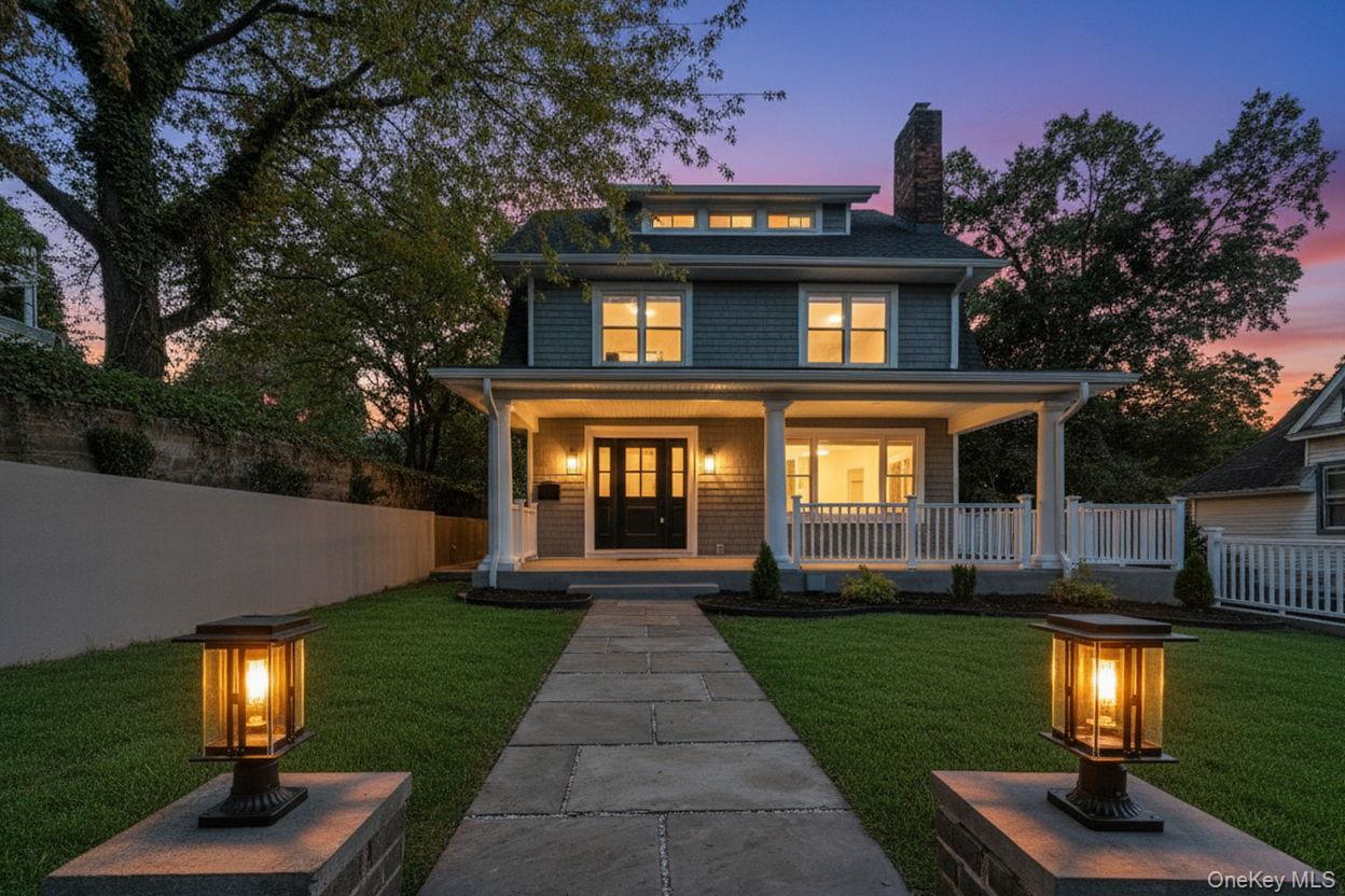 47 Carlton Avenue, Port Washington, NY 11050