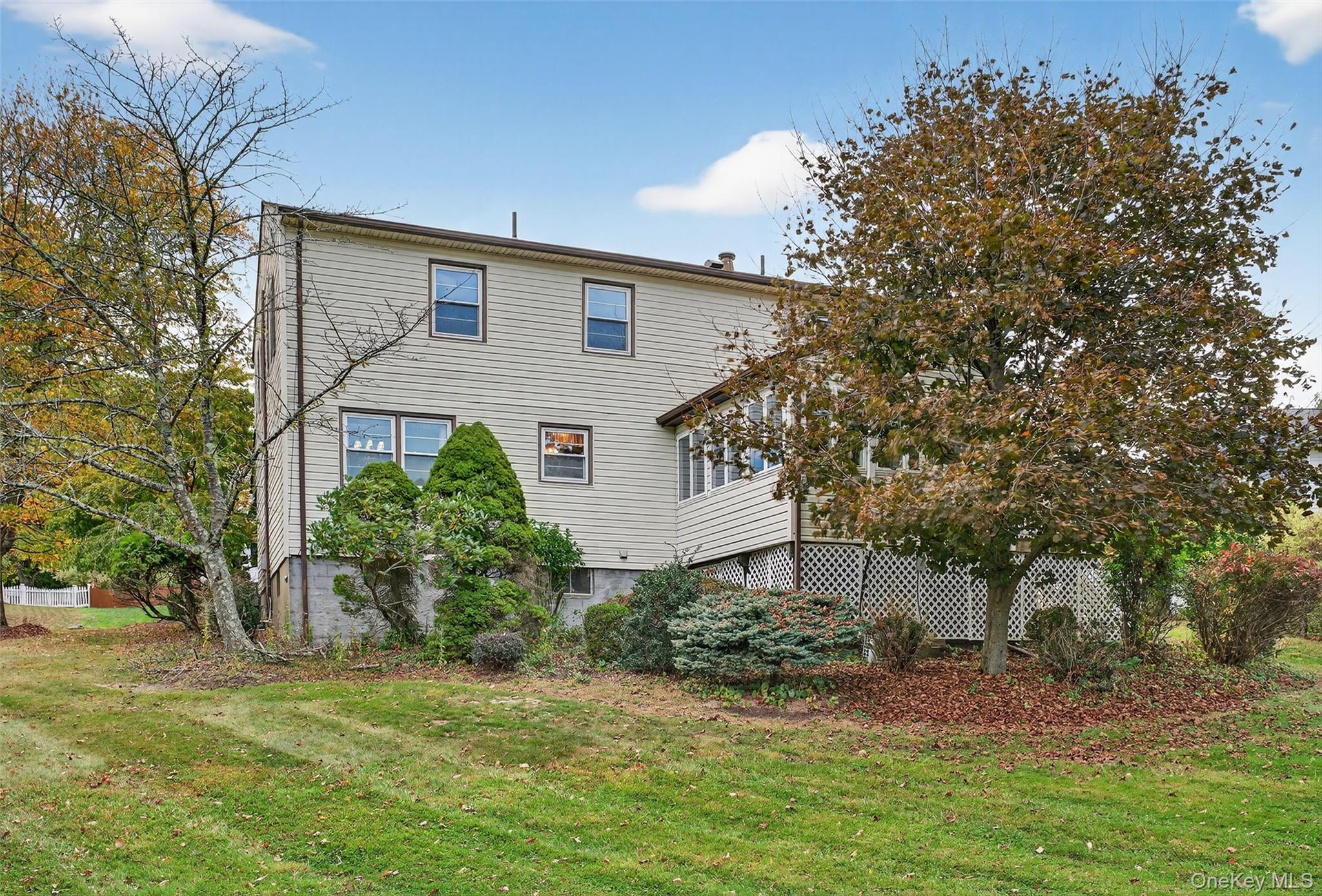 6 Neptune Court, Monroe, NY 10950