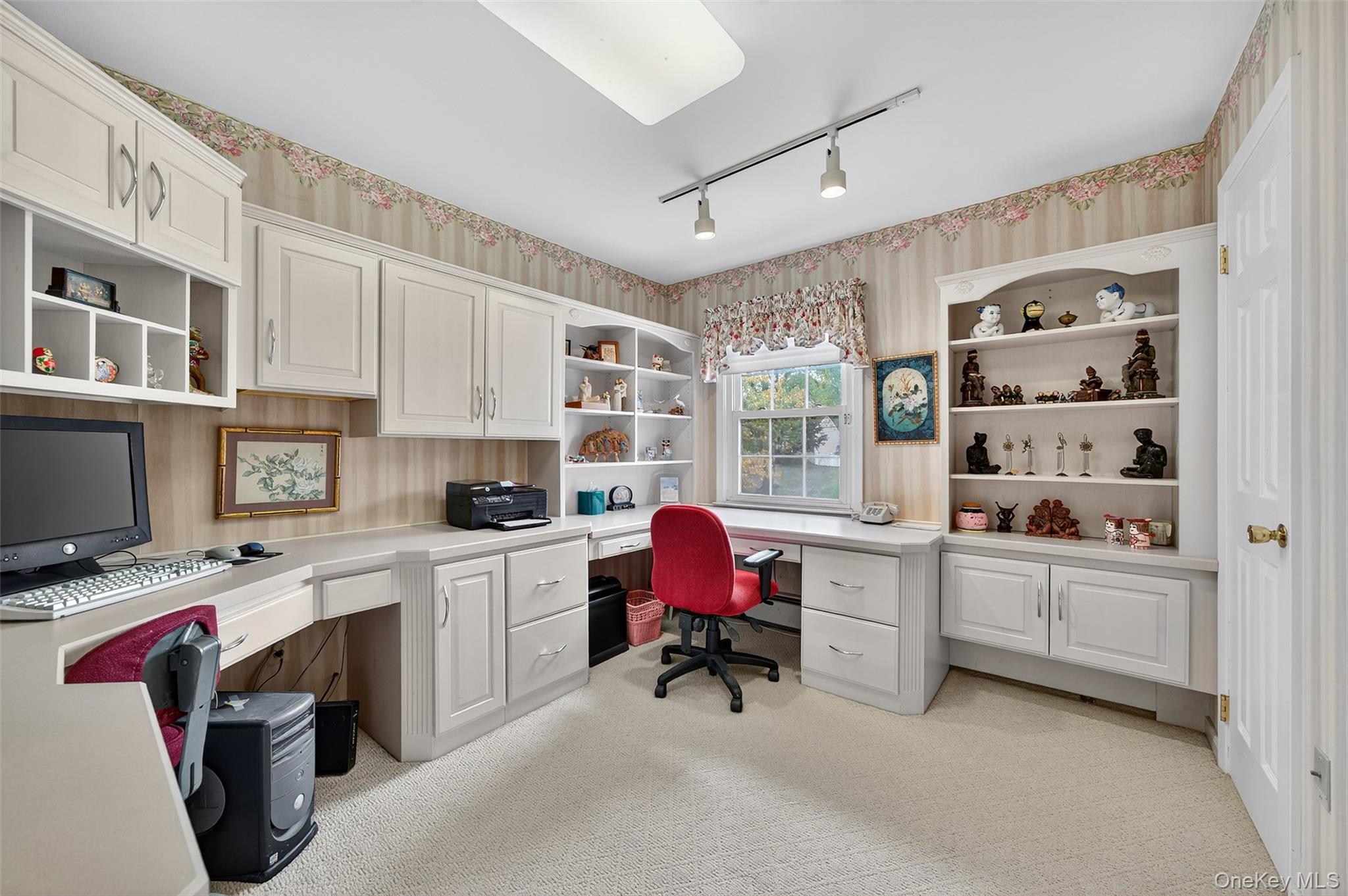 6 Neptune Court, Monroe, NY 10950