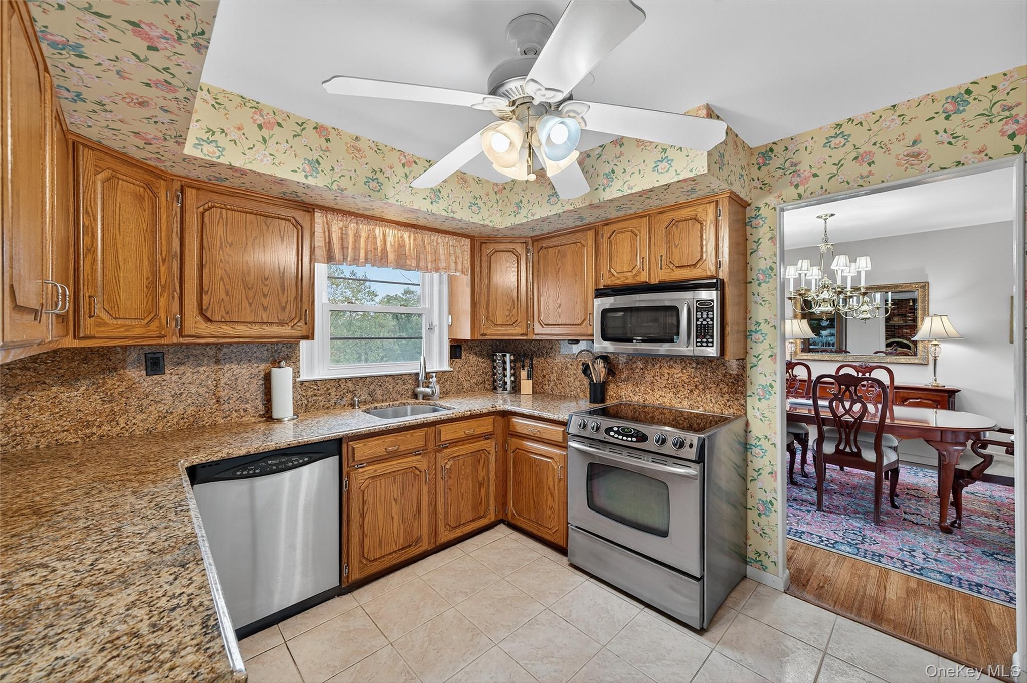 6 Neptune Court, Monroe, NY 10950