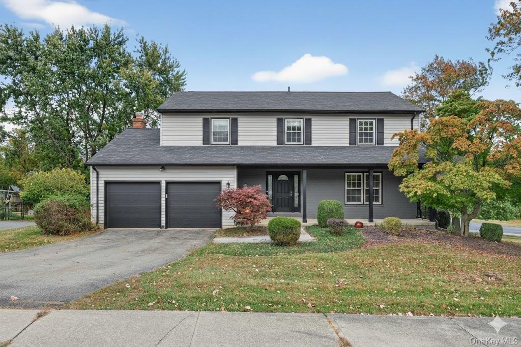 6 Neptune Court, Monroe, NY 10950