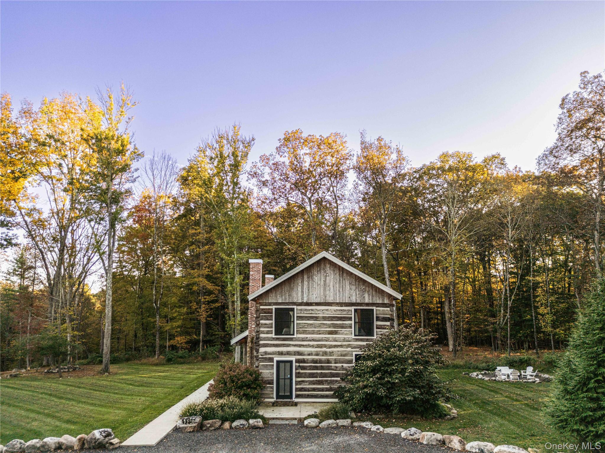 1017 Bruyn Turnpike, Pine Bush, NY 12566