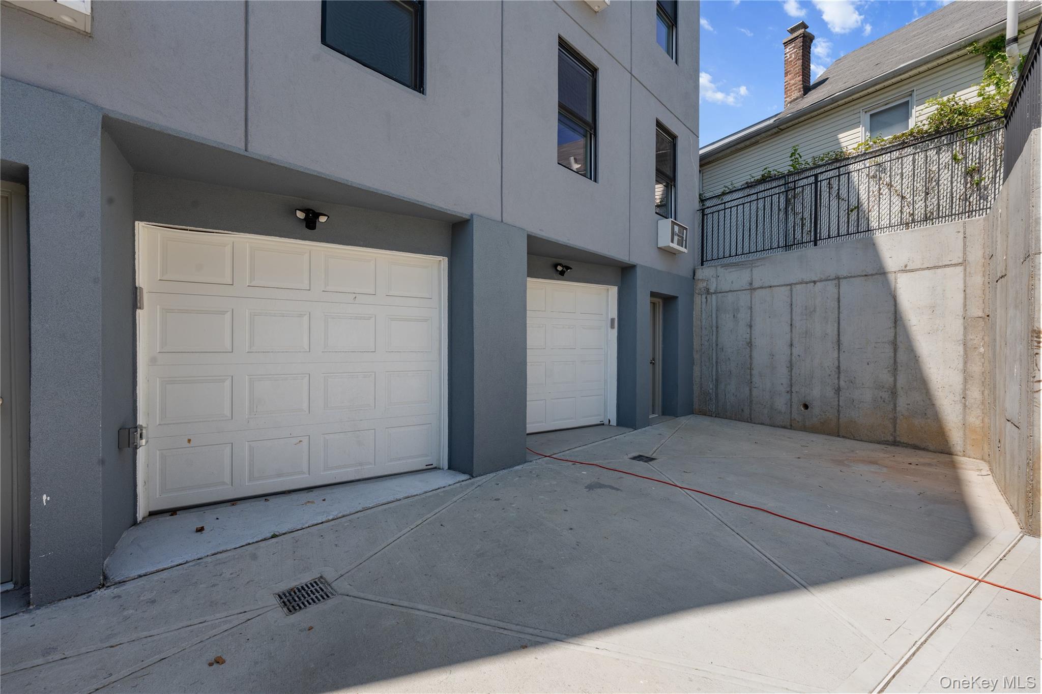 3528 Tiemann Avenue, Bronx, NY 10469