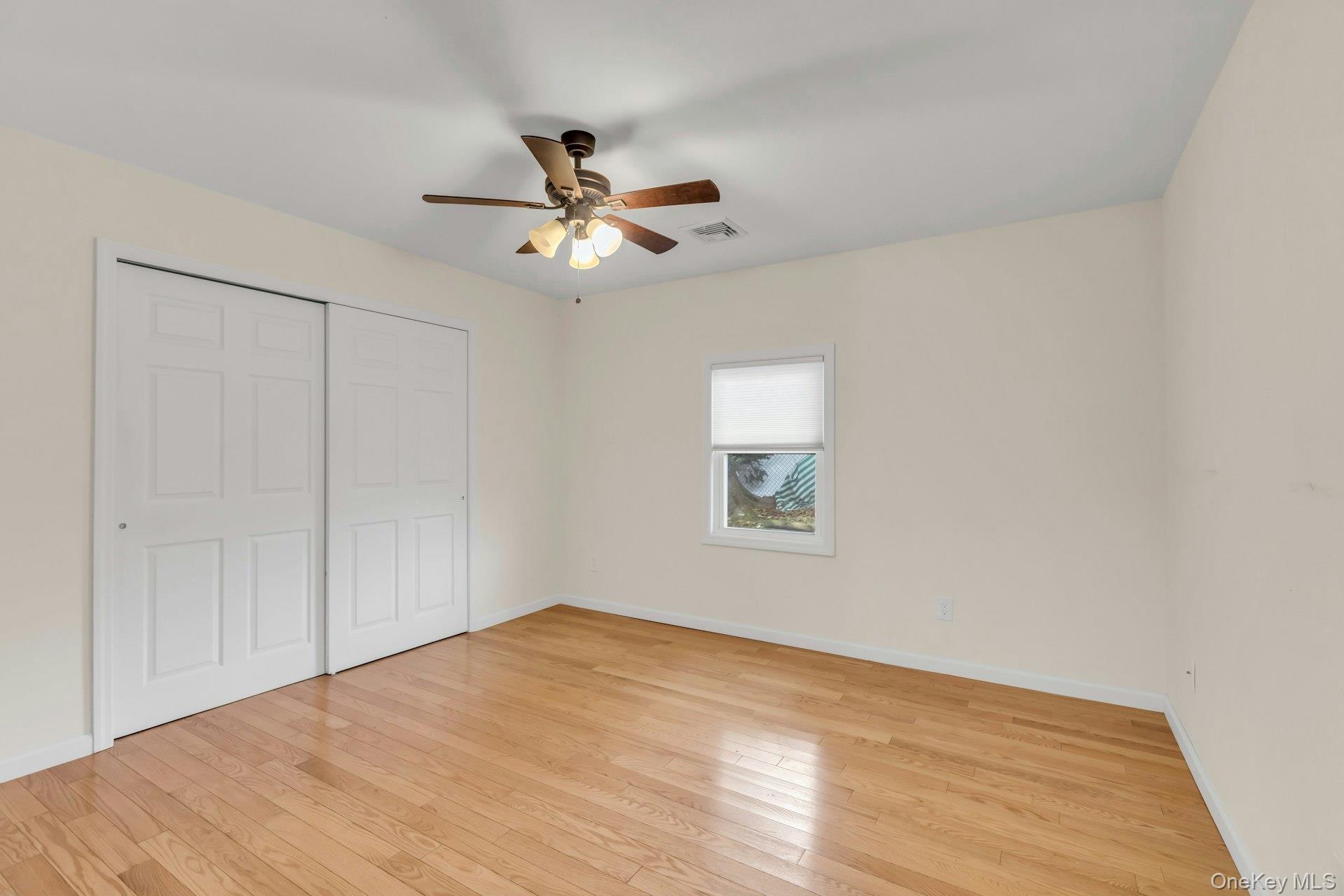 92 Barrett Avenue, Bayport, NY 11705