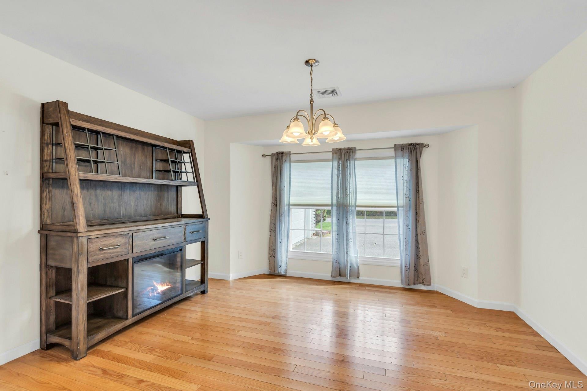 92 Barrett Avenue, Bayport, NY 11705