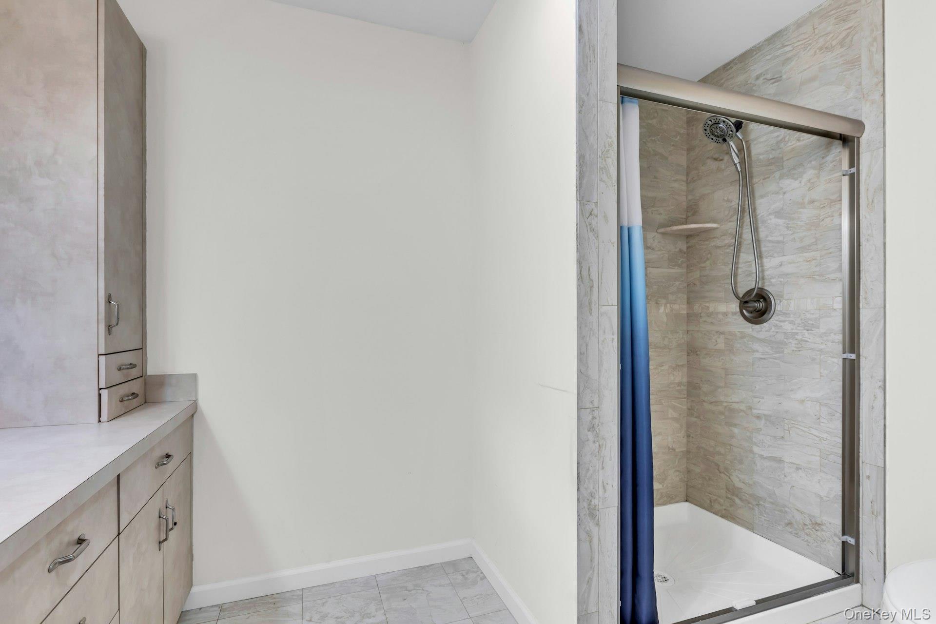 92 Barrett Avenue, Bayport, NY 11705