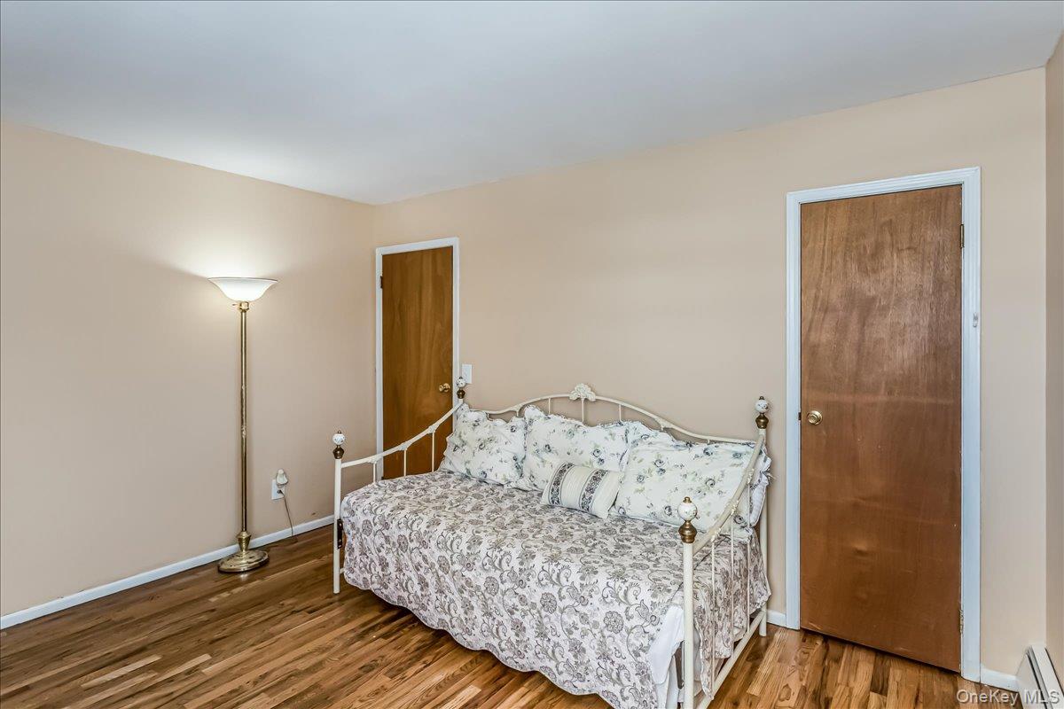 1165 Hastings Circle, Baldwin Harbor, NY 11510