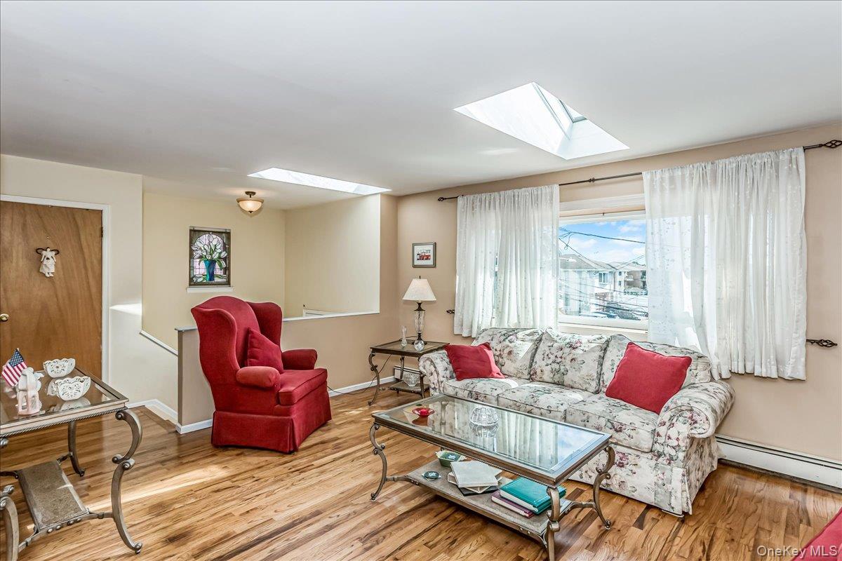 1165 Hastings Circle, Baldwin Harbor, NY 11510