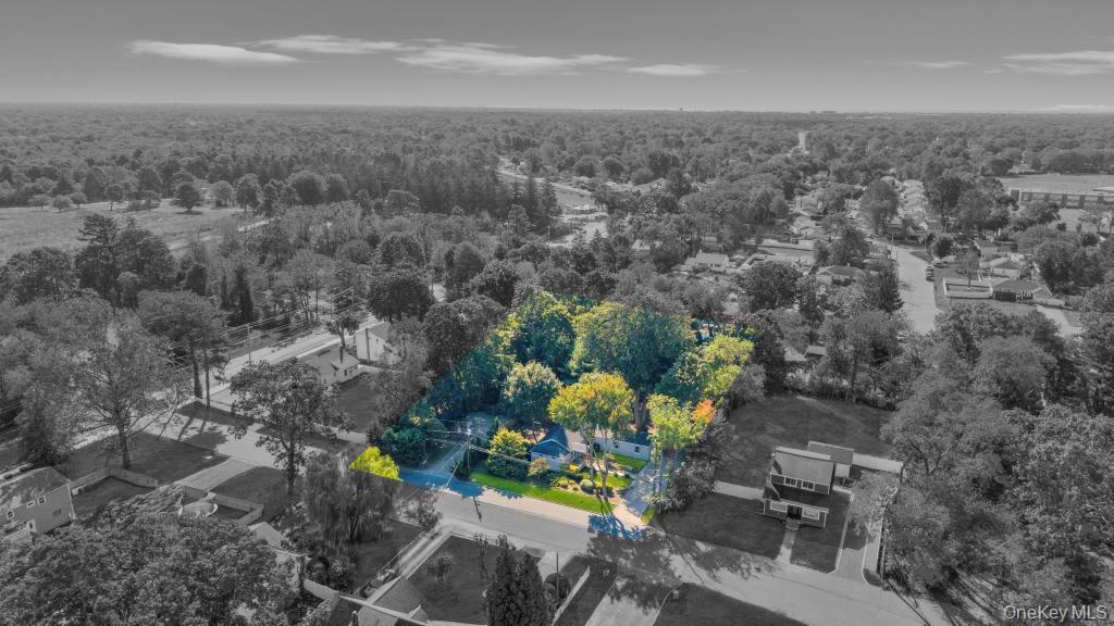 36 7th Avenue, Brentwood, NY 11717